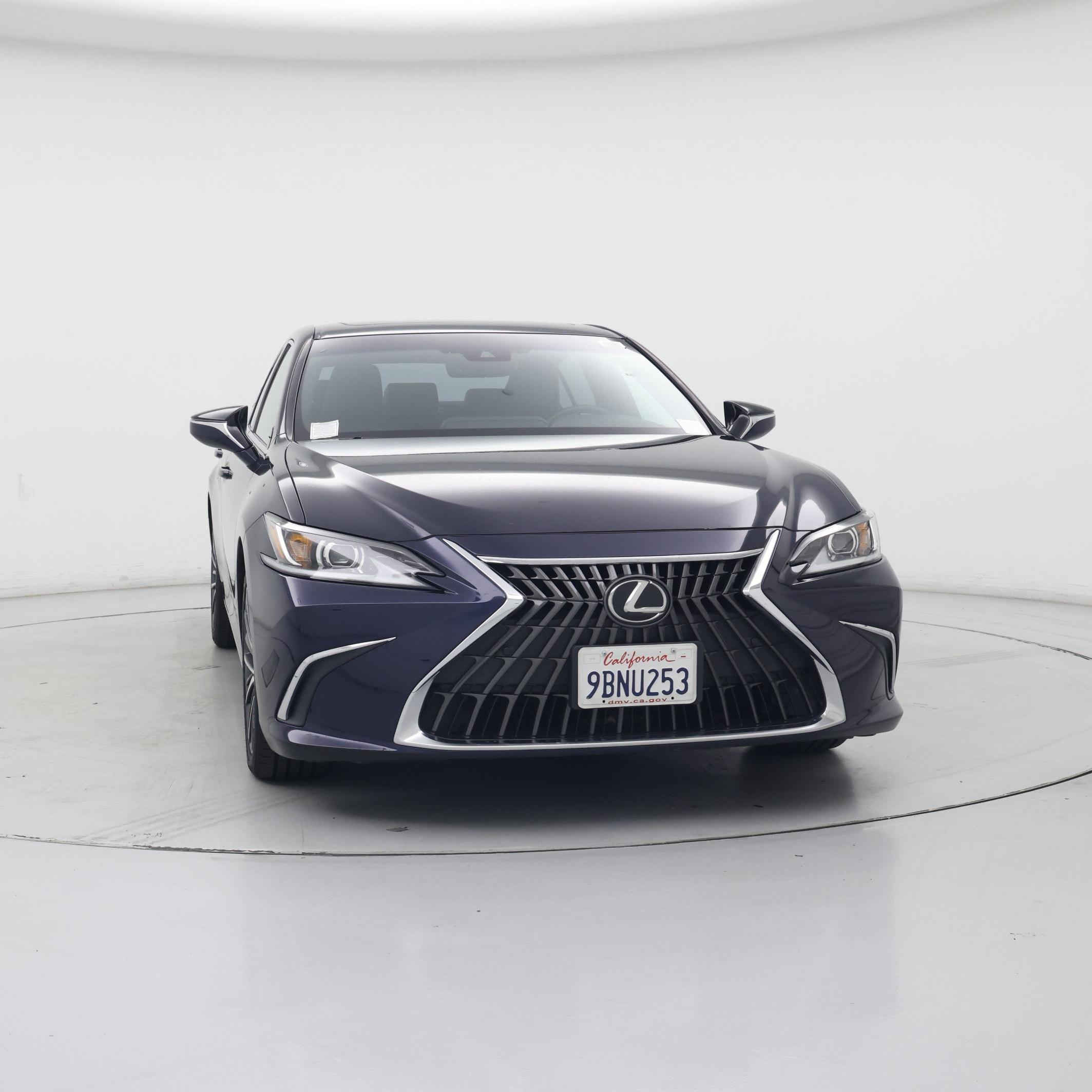 Thumbnail: 2022 Lexus ES - 5