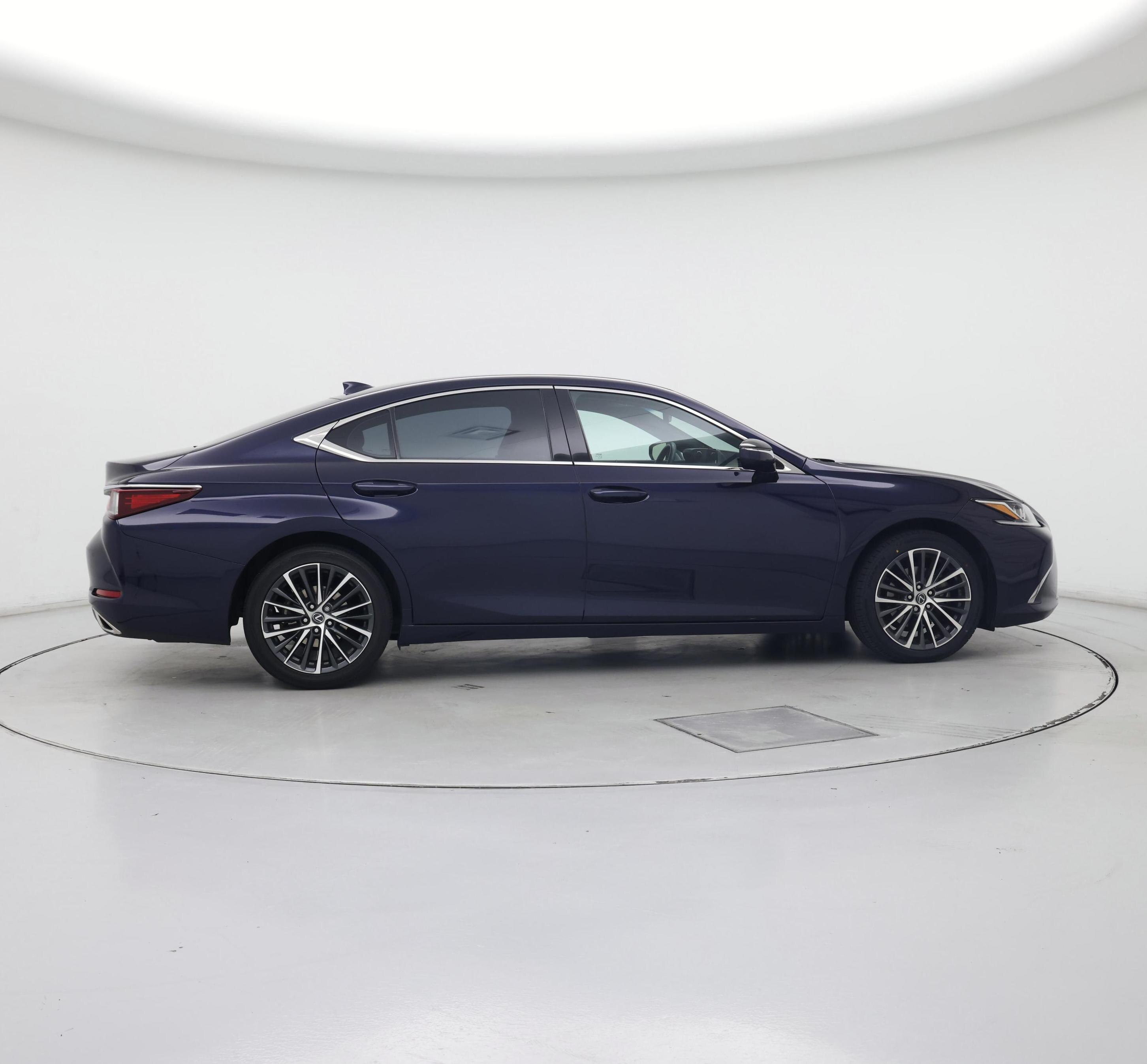 Thumbnail: 2022 Lexus ES - 7