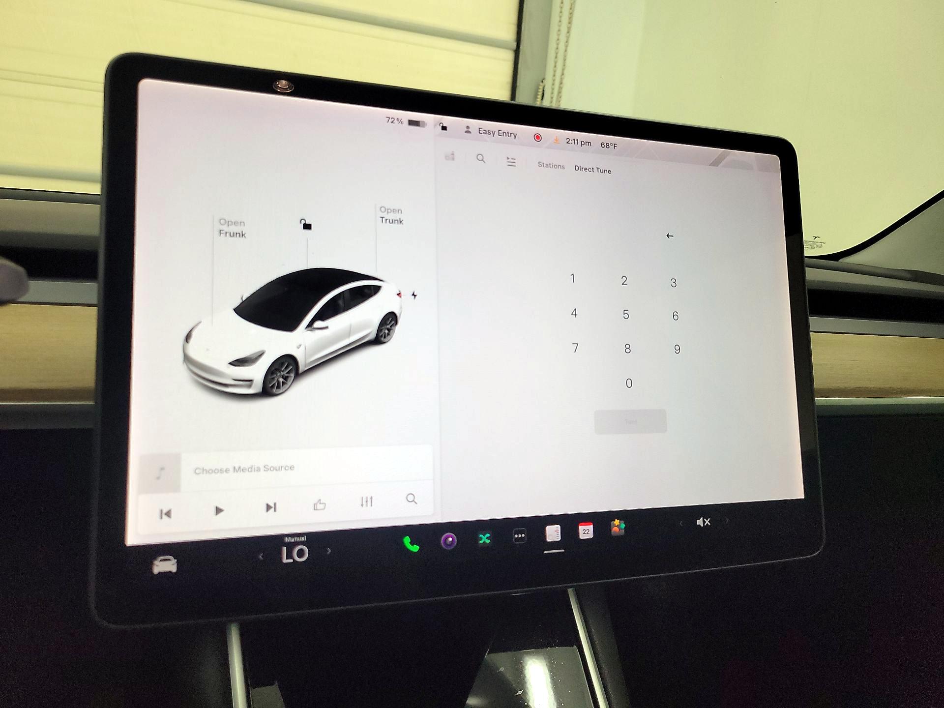 Thumbnail: 2019 Tesla Model 3 - 15