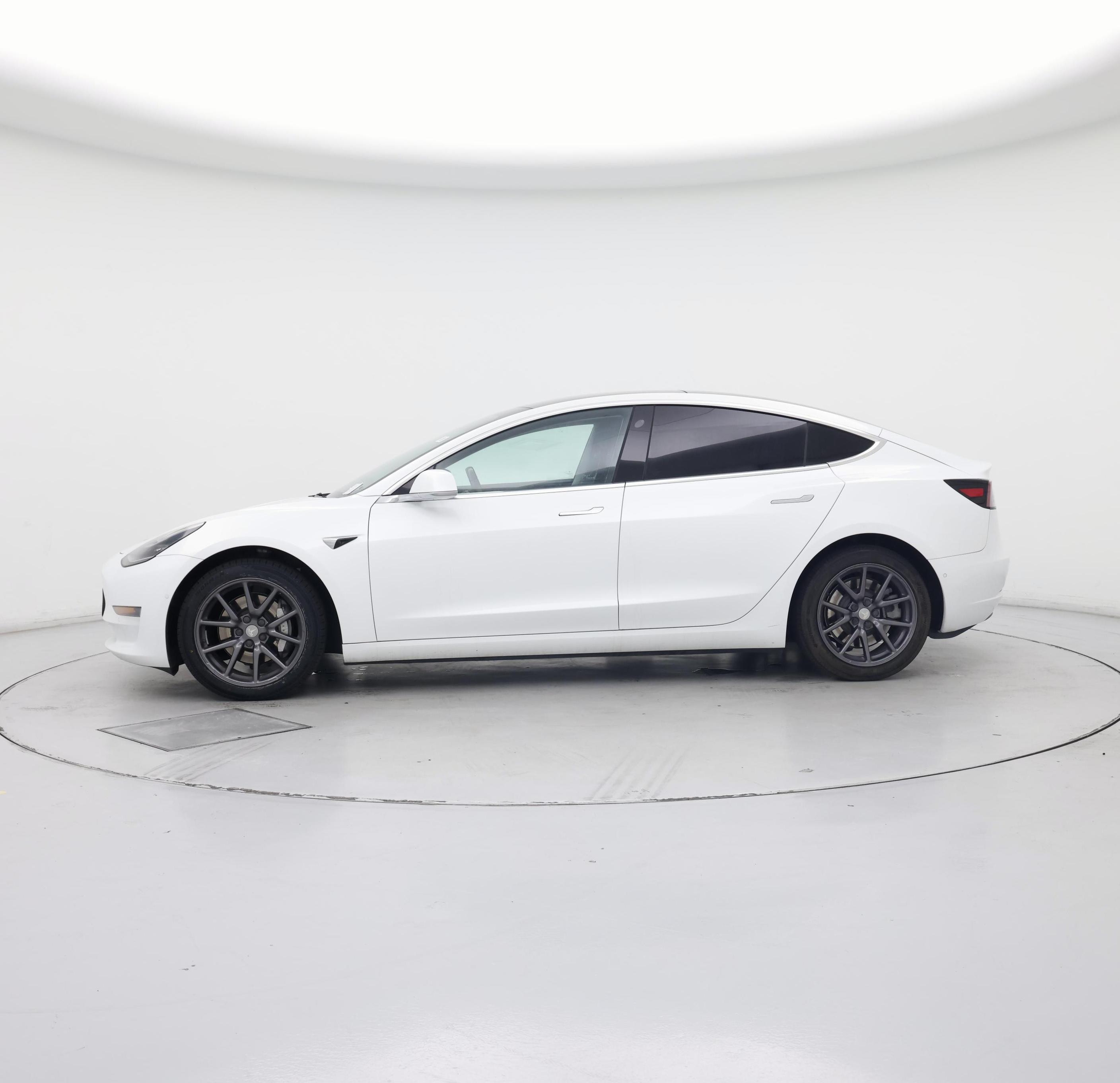 Thumbnail: 2019 Tesla Model 3 - 3