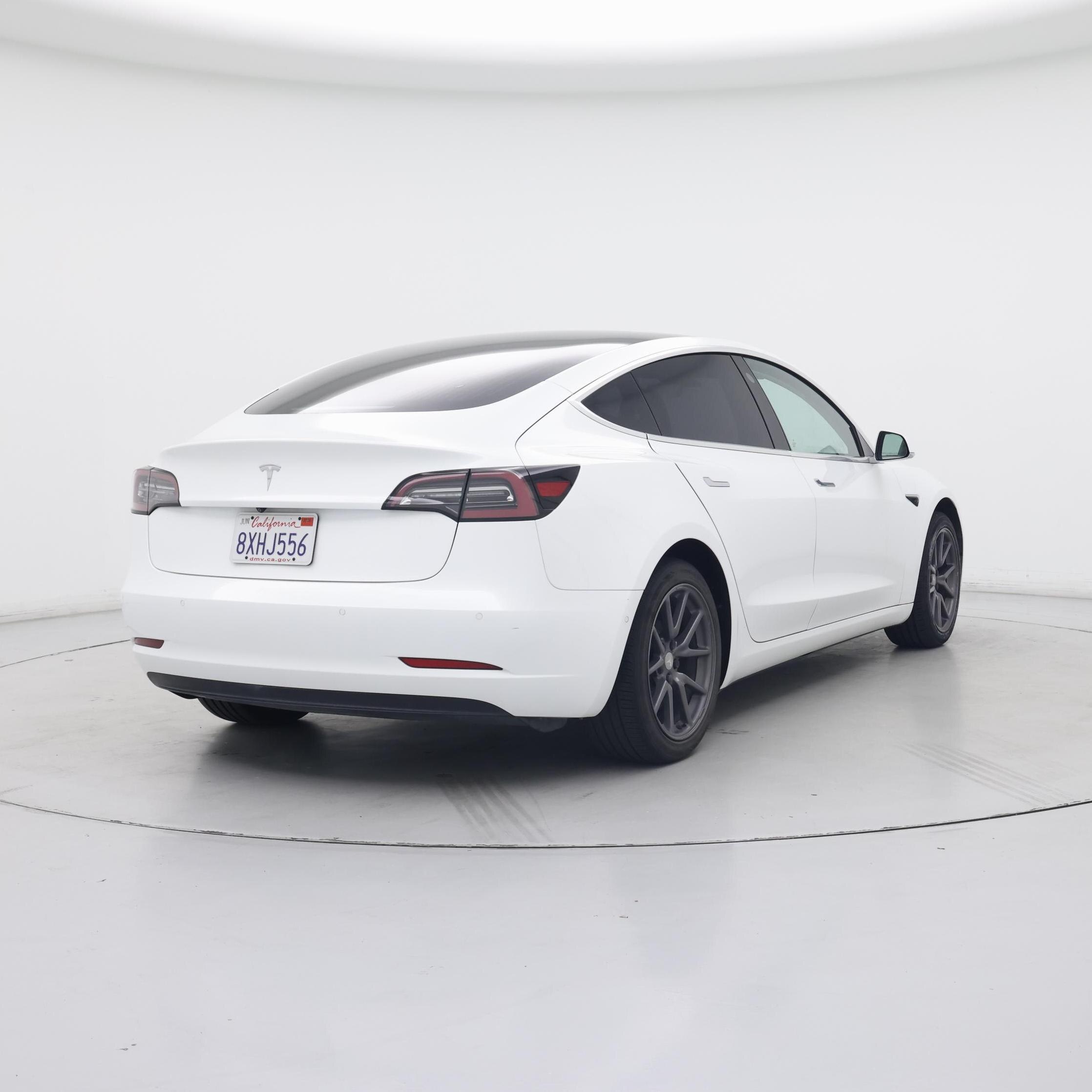 Thumbnail: 2019 Tesla Model 3 - 8