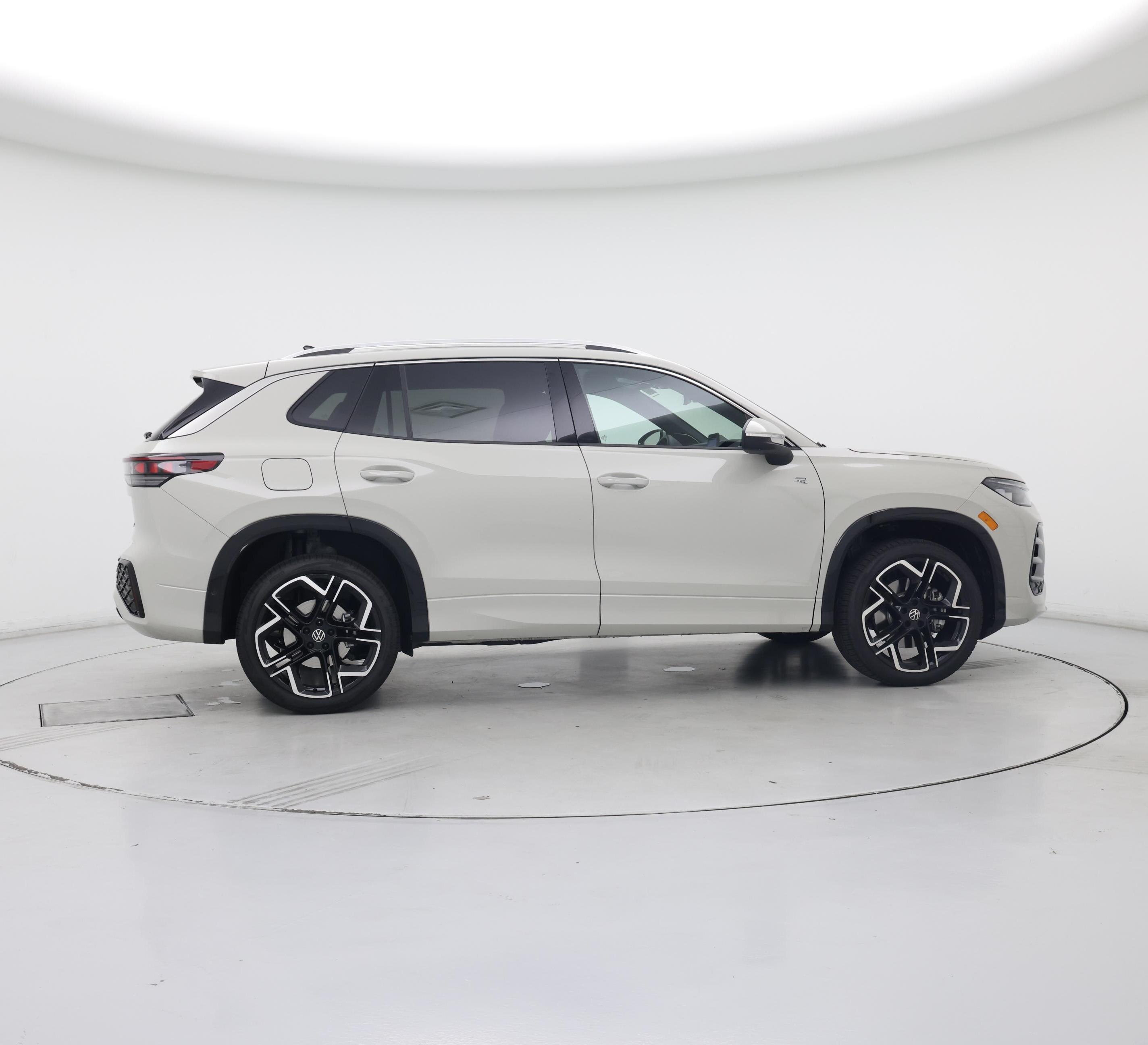 Thumbnail: 2026 Volkswagen Tiguan - 7