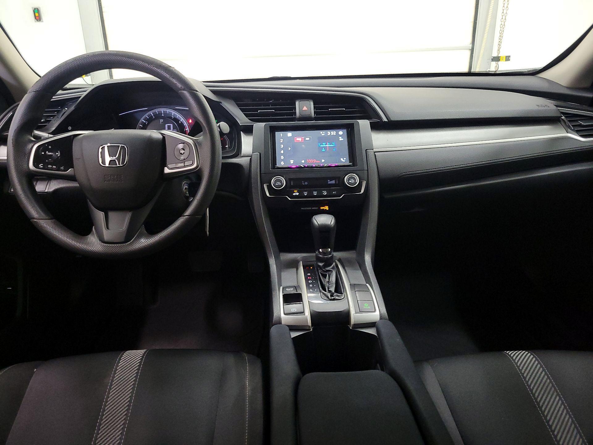 Thumbnail: 2018 Honda Civic - 9