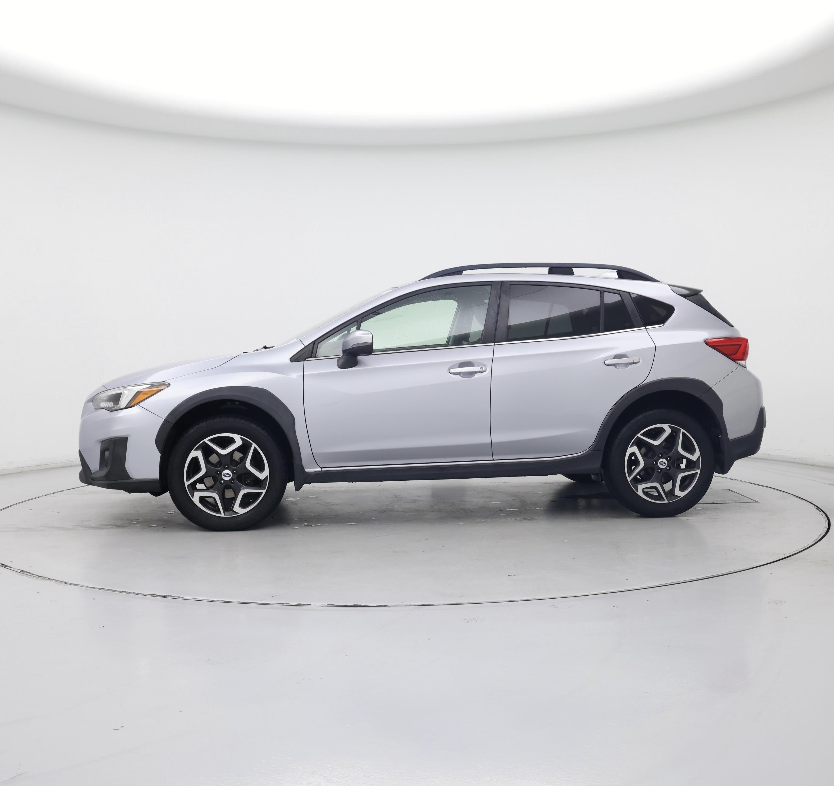 Thumbnail: 2018 Subaru Crosstrek - 3