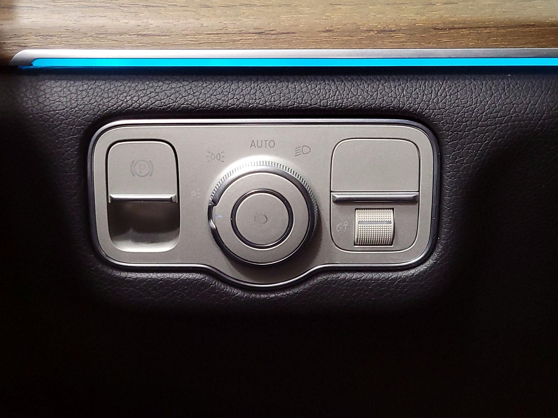 Thumbnail: 2021 Mercedes-Benz GLE - 13