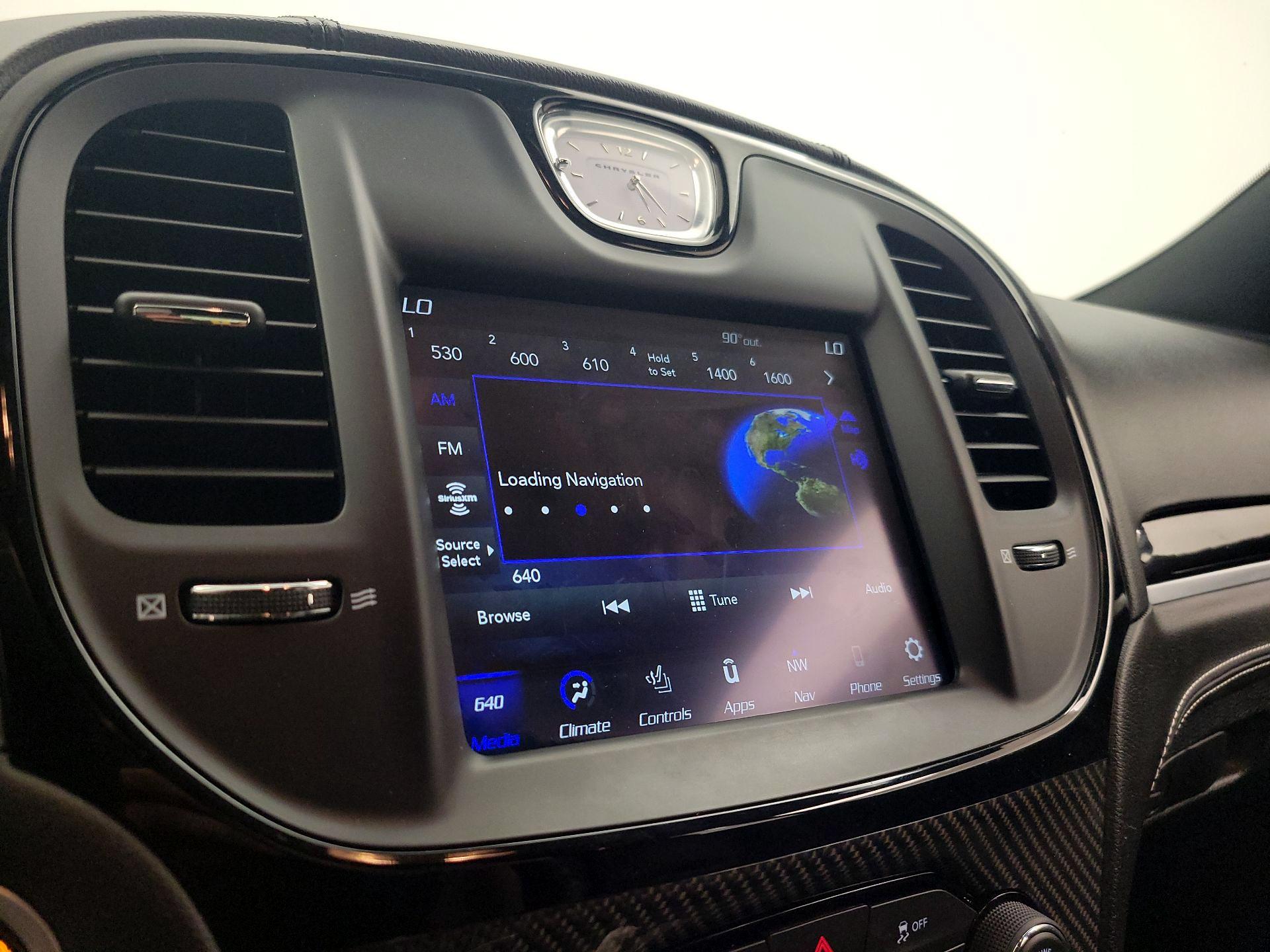 Thumbnail: 2023 Chrysler 300 - 16