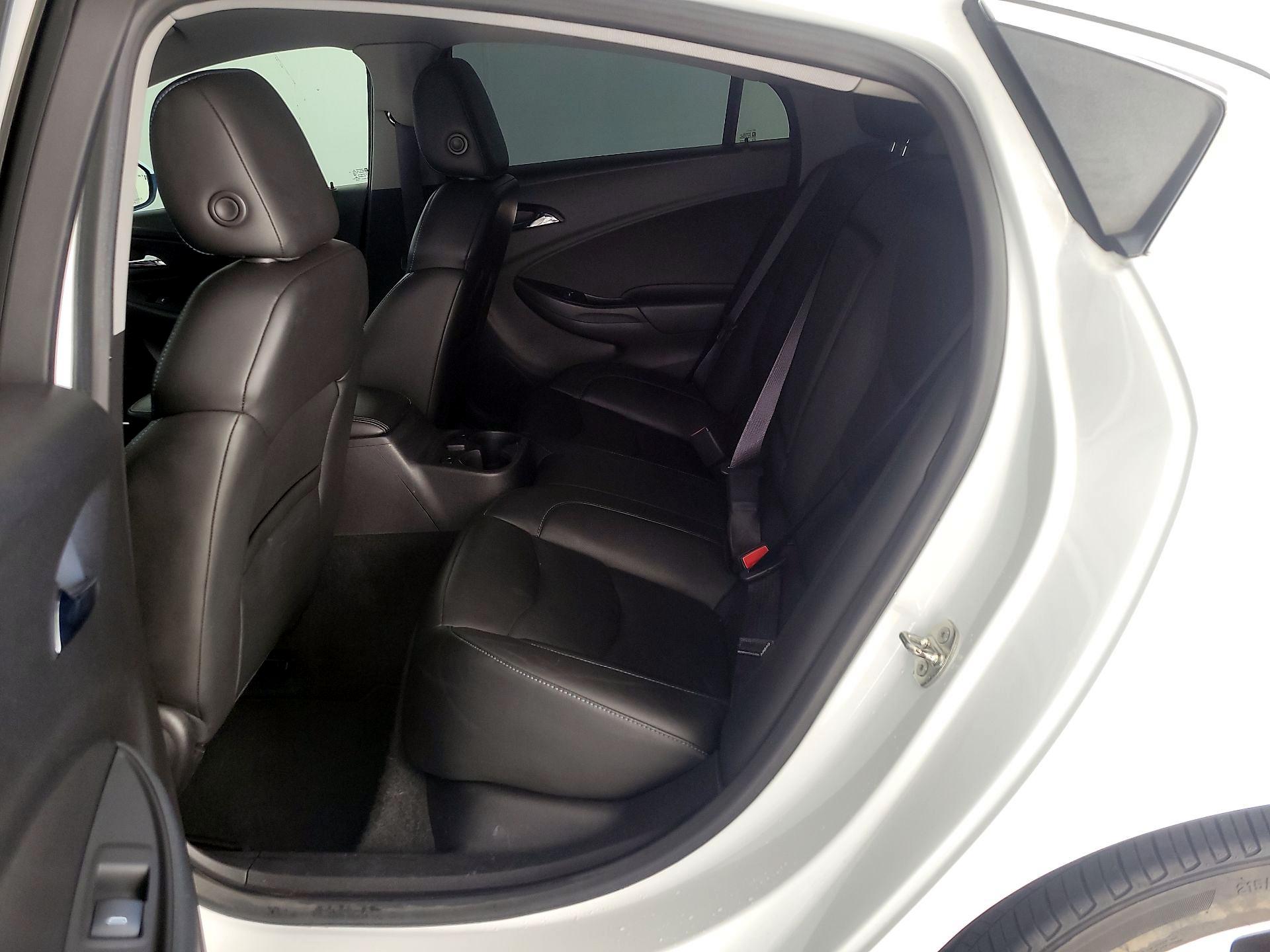 Thumbnail: 2017 Chevrolet Volt - 20