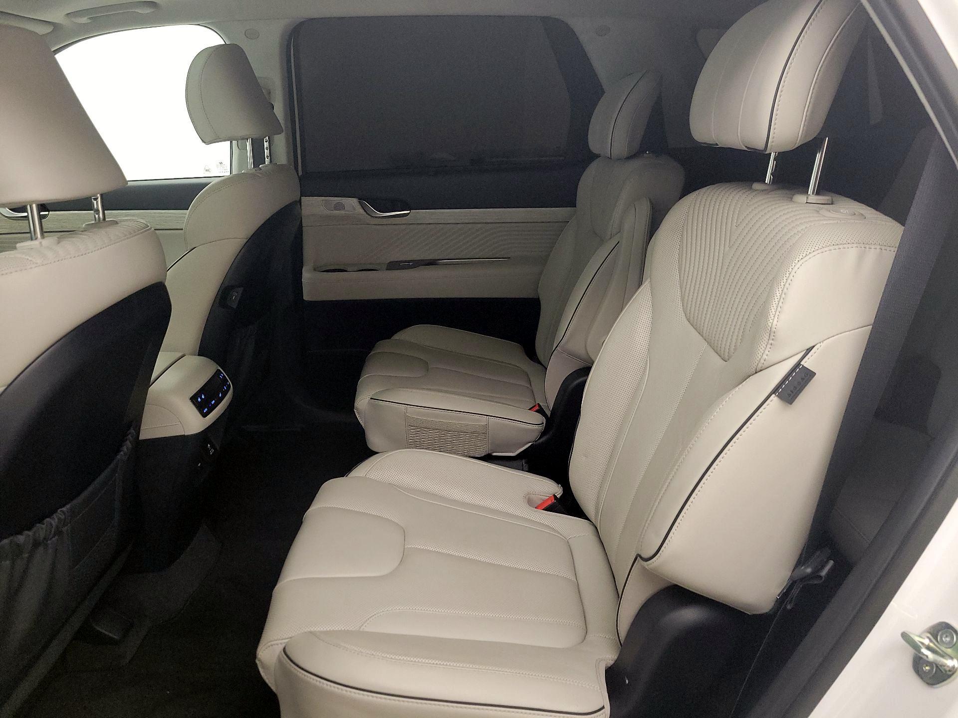 Thumbnail: 2024 Hyundai Palisade - 19