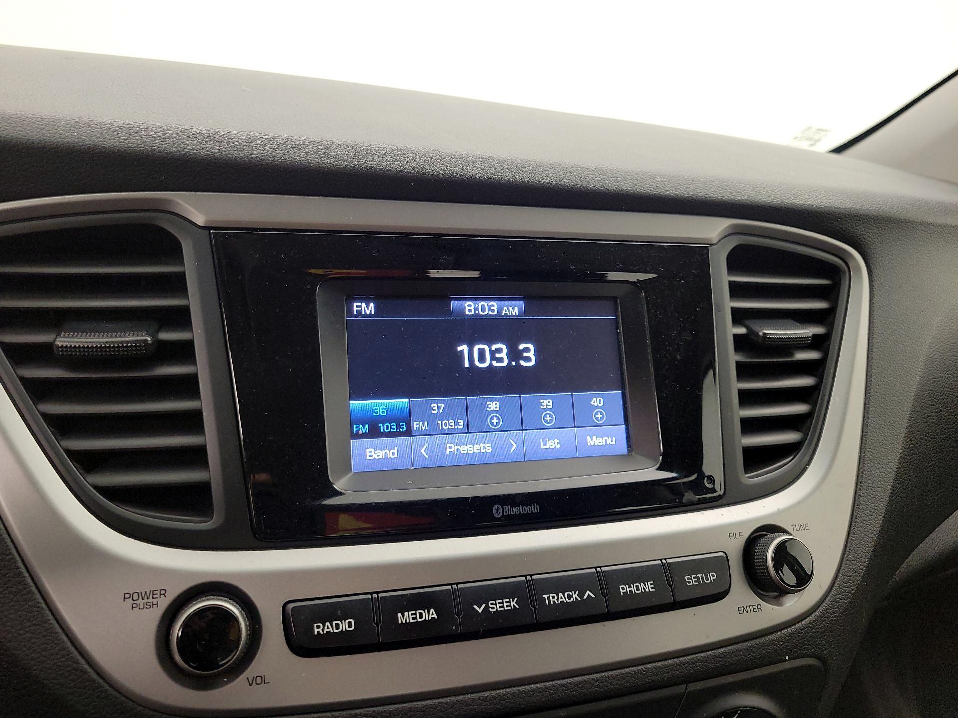 Thumbnail: 2020 Hyundai Accent - 15