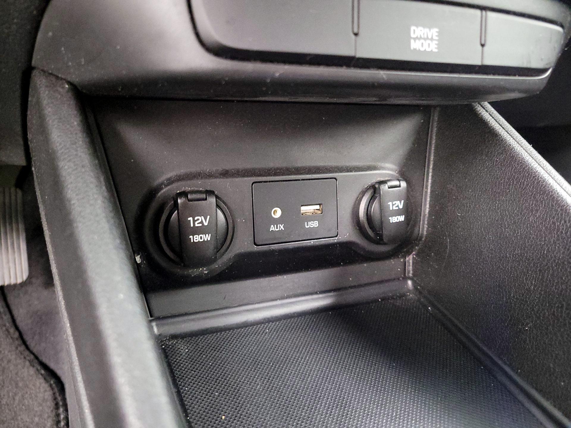 Thumbnail: 2020 Hyundai Accent - 18