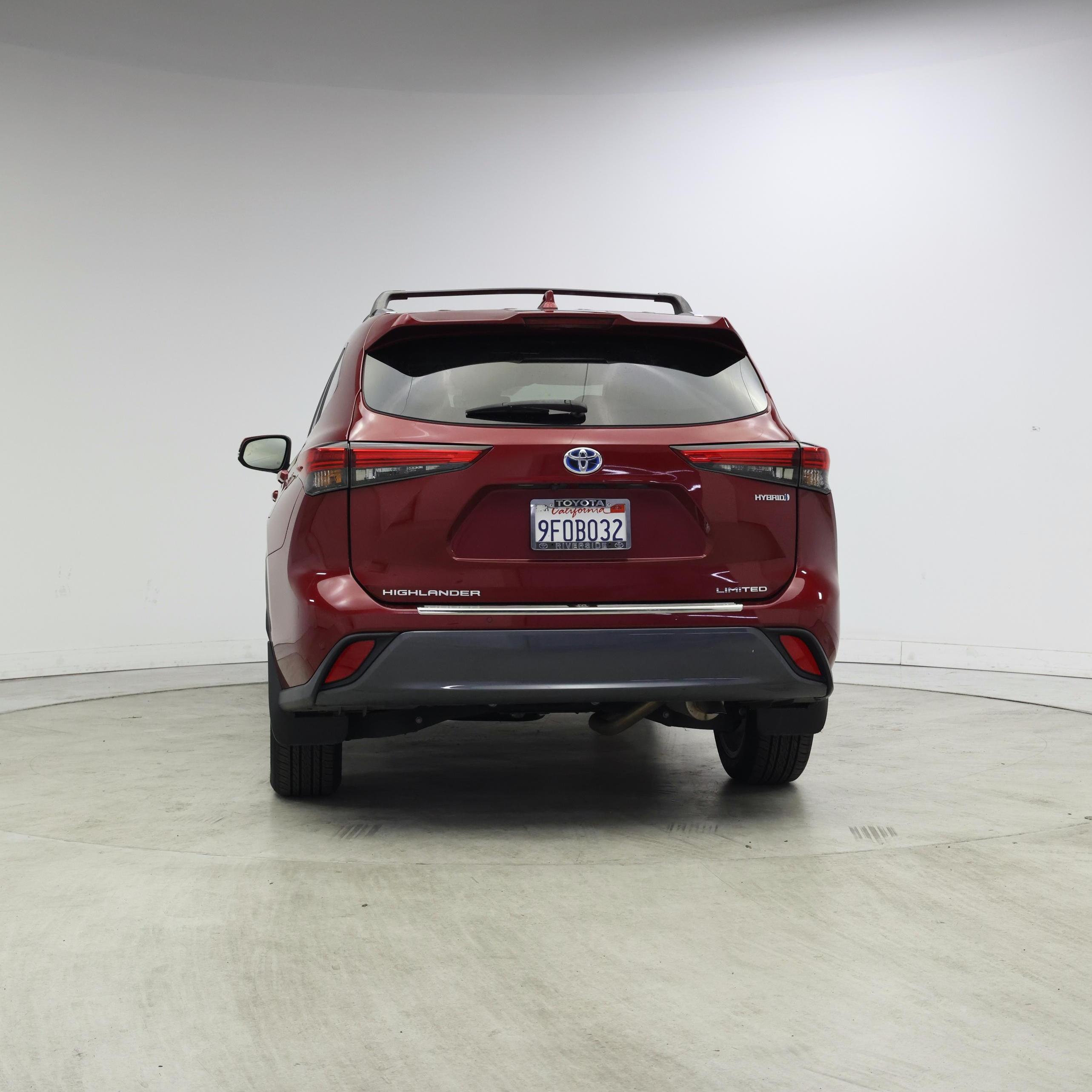 Thumbnail: 2023 Toyota Highlander - 6