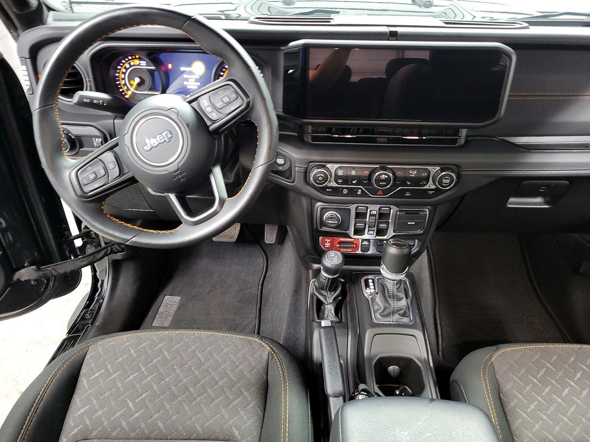 Thumbnail: 2025 Jeep Gladiator - 9