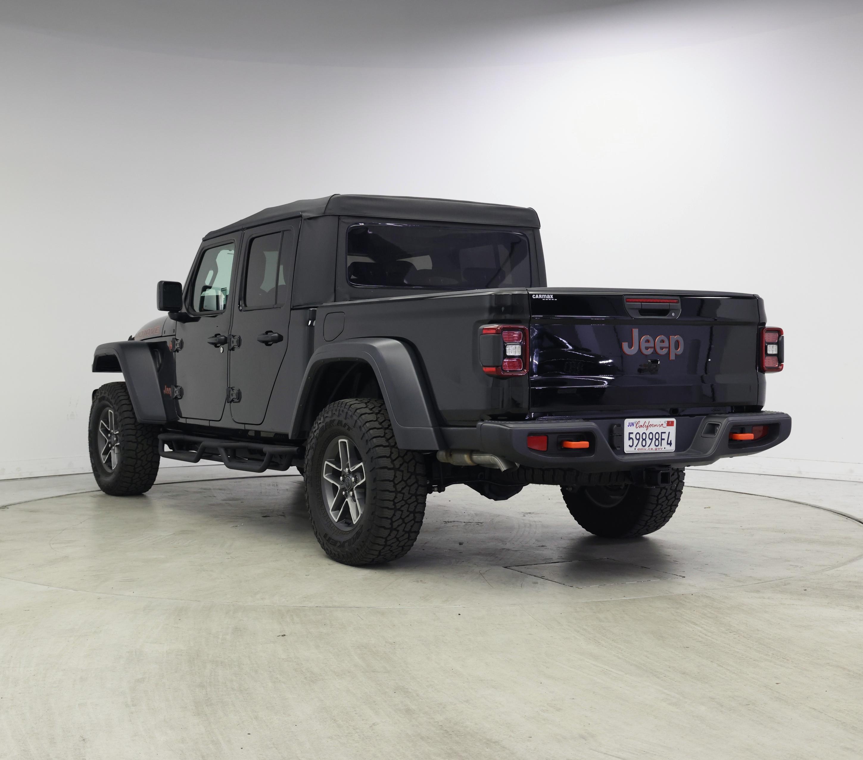 Thumbnail: 2025 Jeep Gladiator - 2