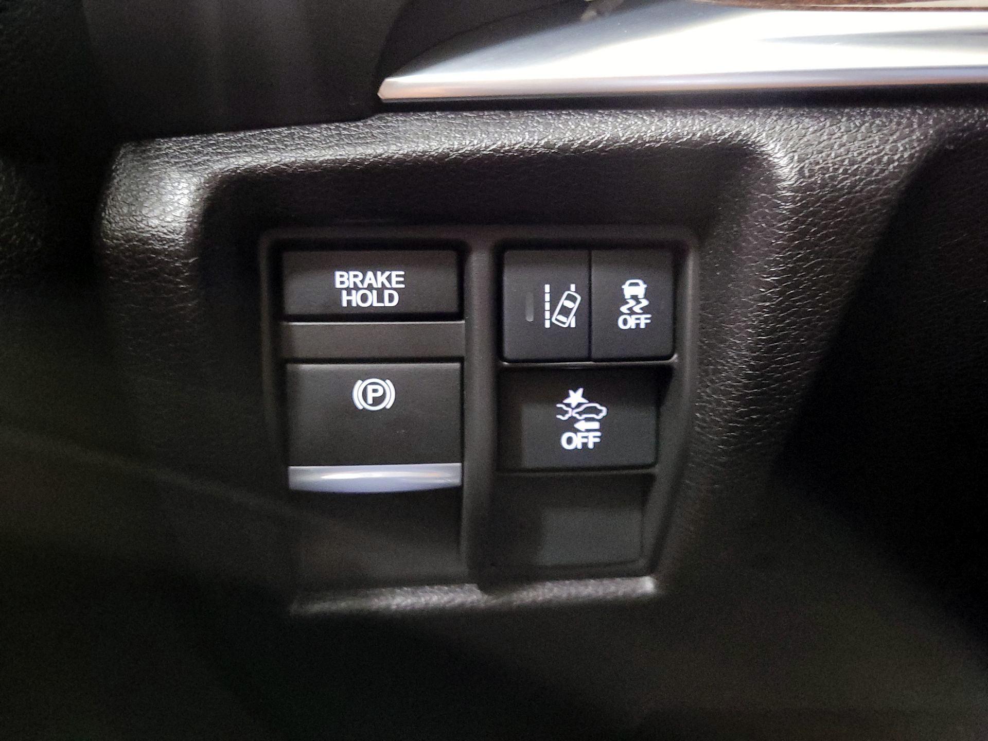 Thumbnail: 2017 Acura MDX - 13