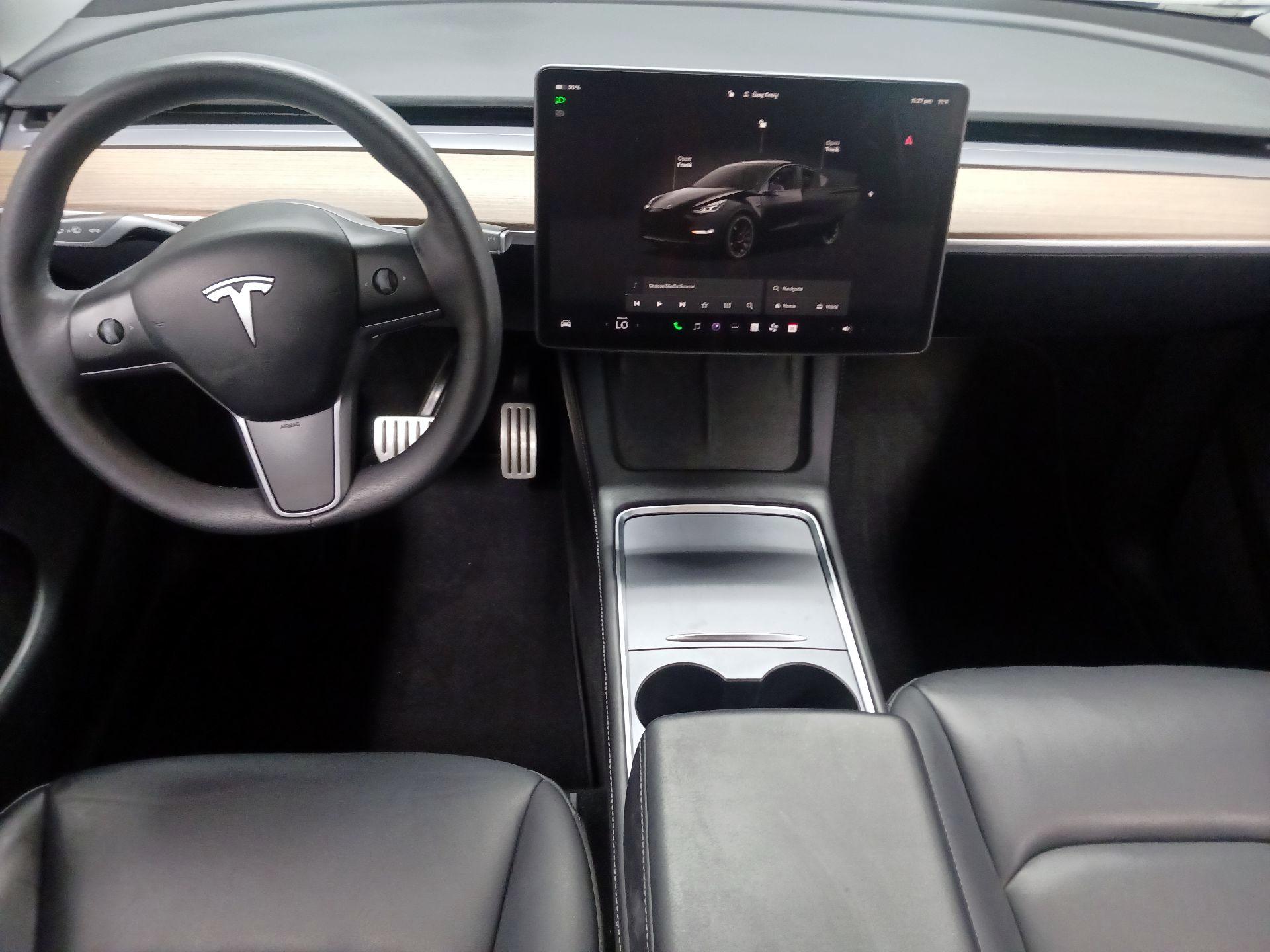 Thumbnail: 2023 Tesla Model Y - 9