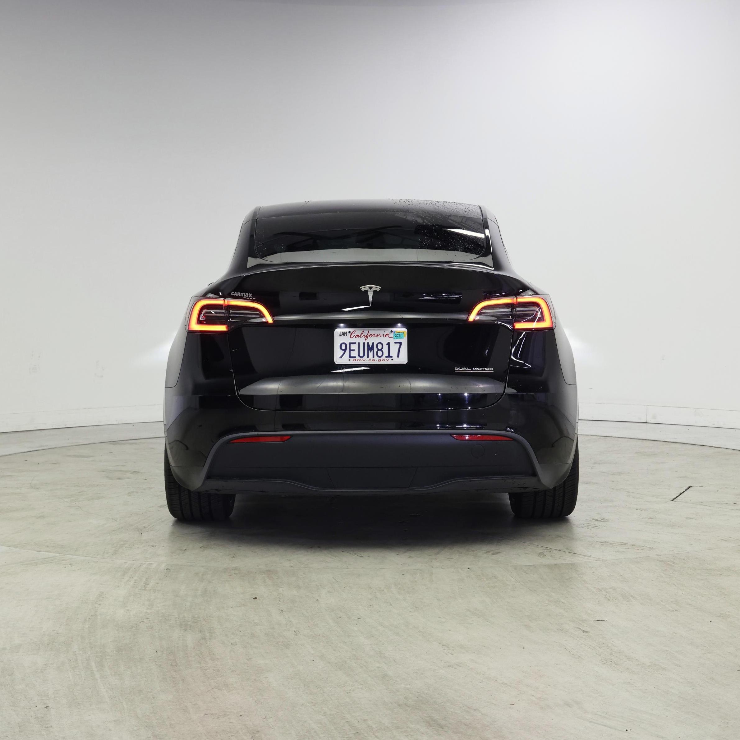 Thumbnail: 2023 Tesla Model Y - 6