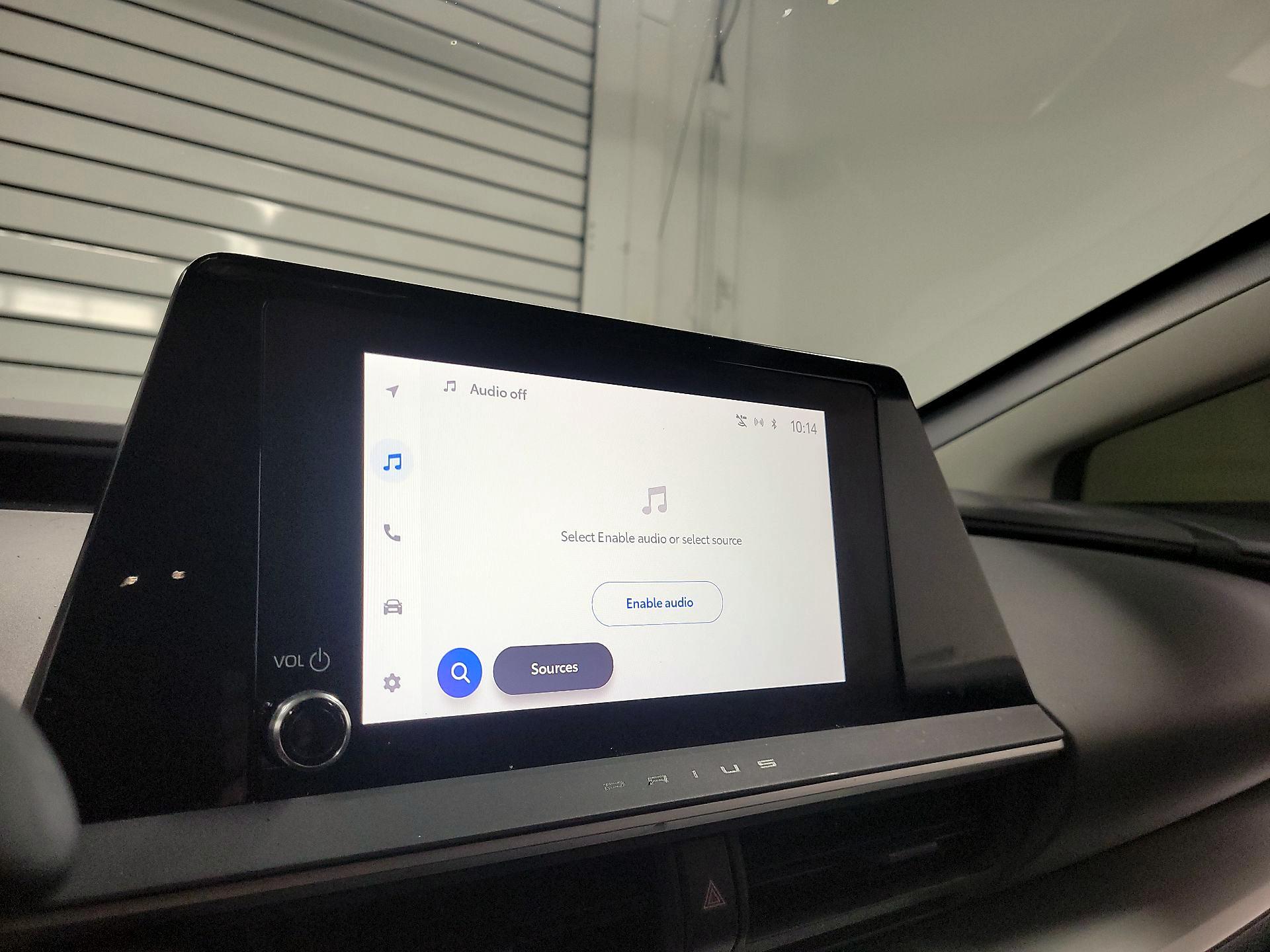 Thumbnail: 2023 Toyota Prius - 15