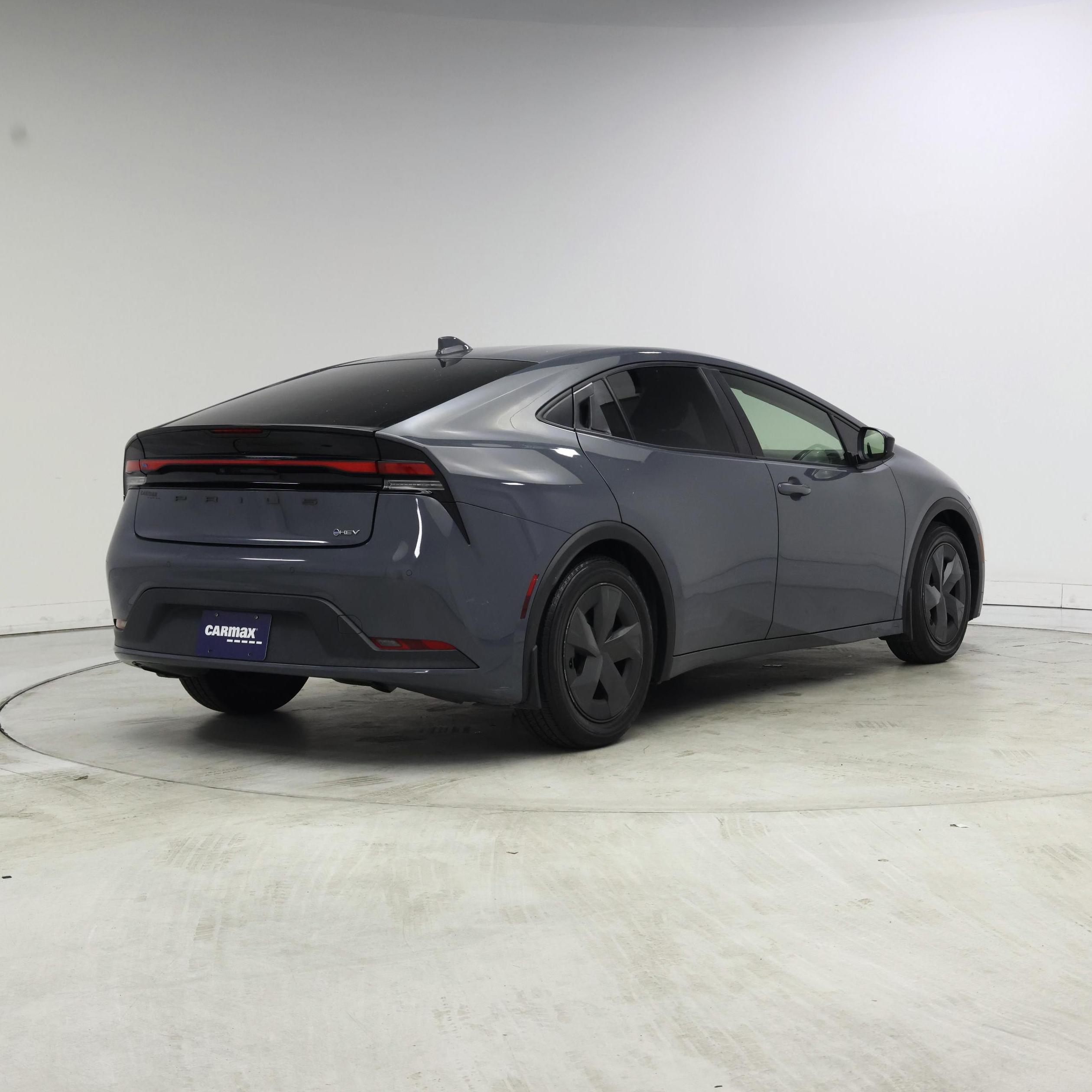 Thumbnail: 2023 Toyota Prius - 8