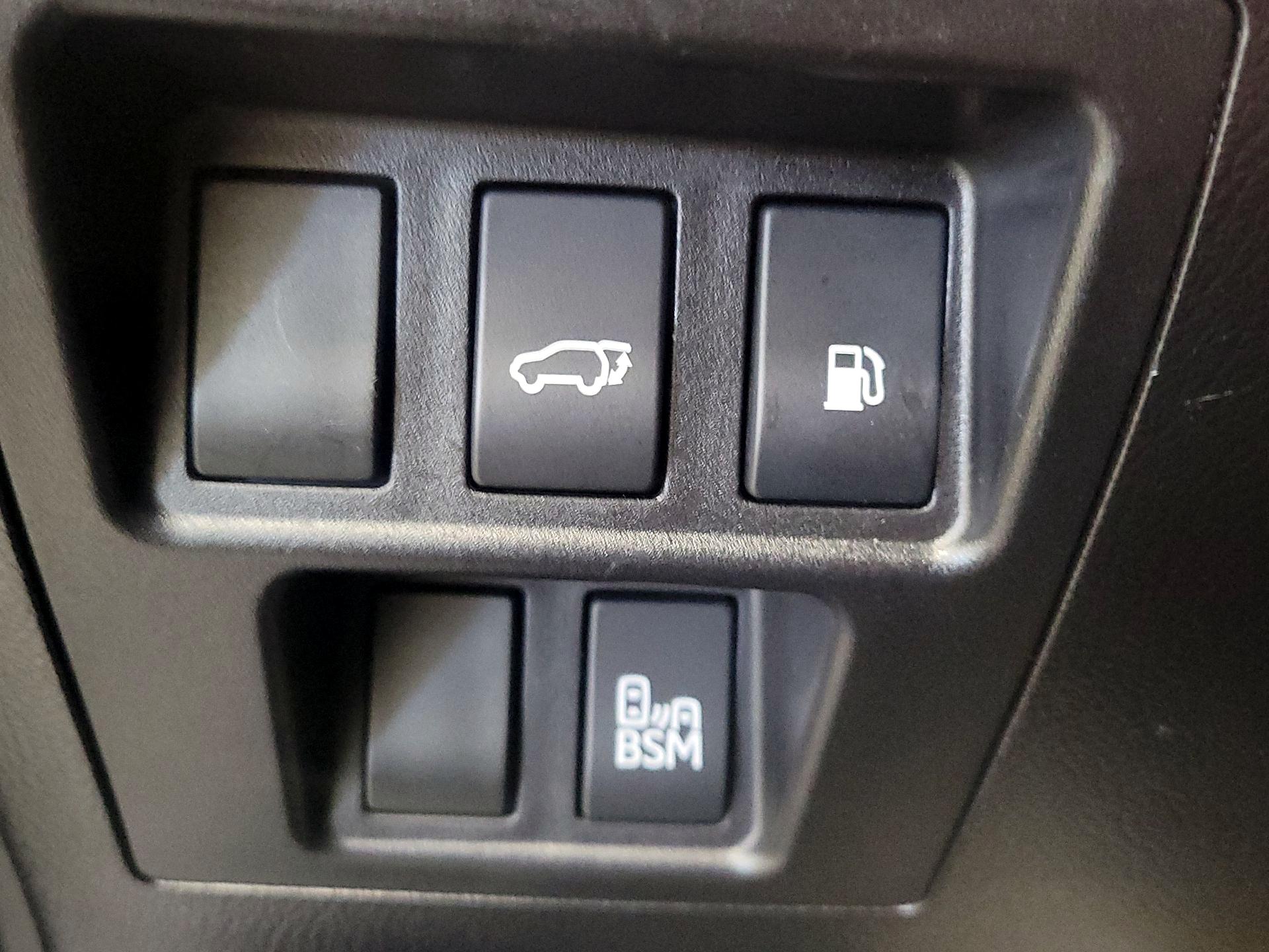 Thumbnail: 2015 Lexus RX - 13