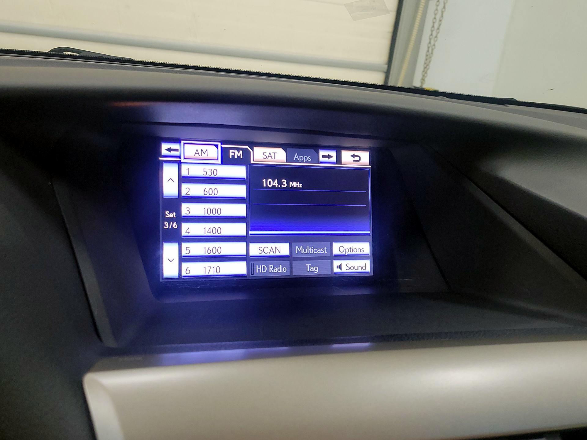 Thumbnail: 2015 Lexus RX - 16