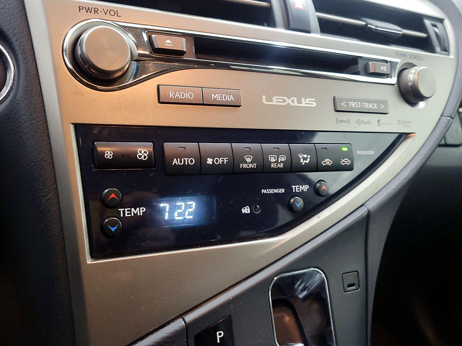 Thumbnail: 2015 Lexus RX - 17