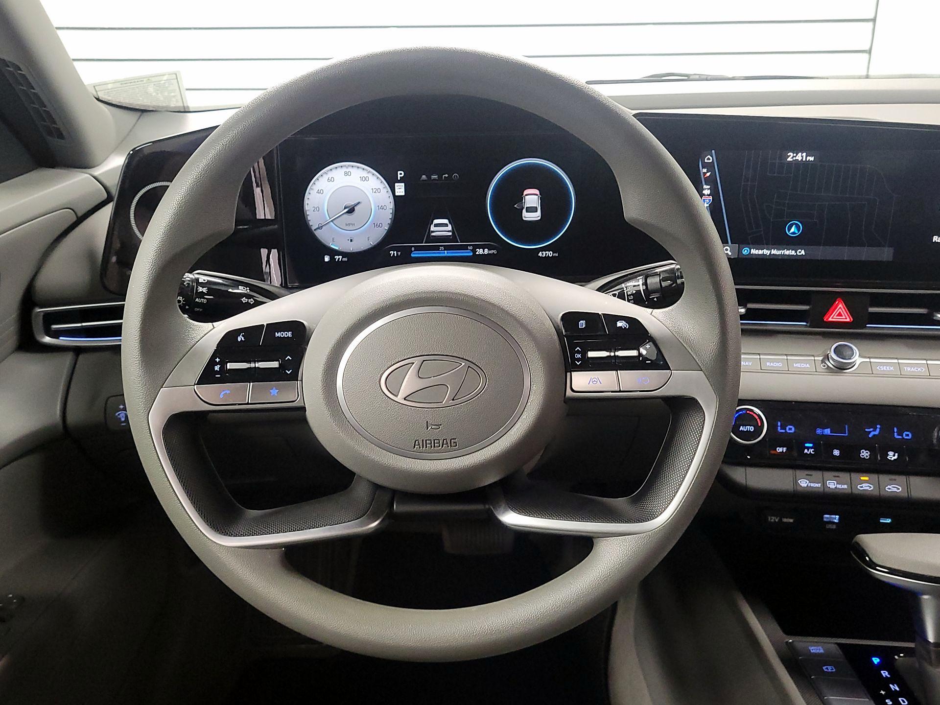 Thumbnail: 2024 Hyundai Elantra - 10