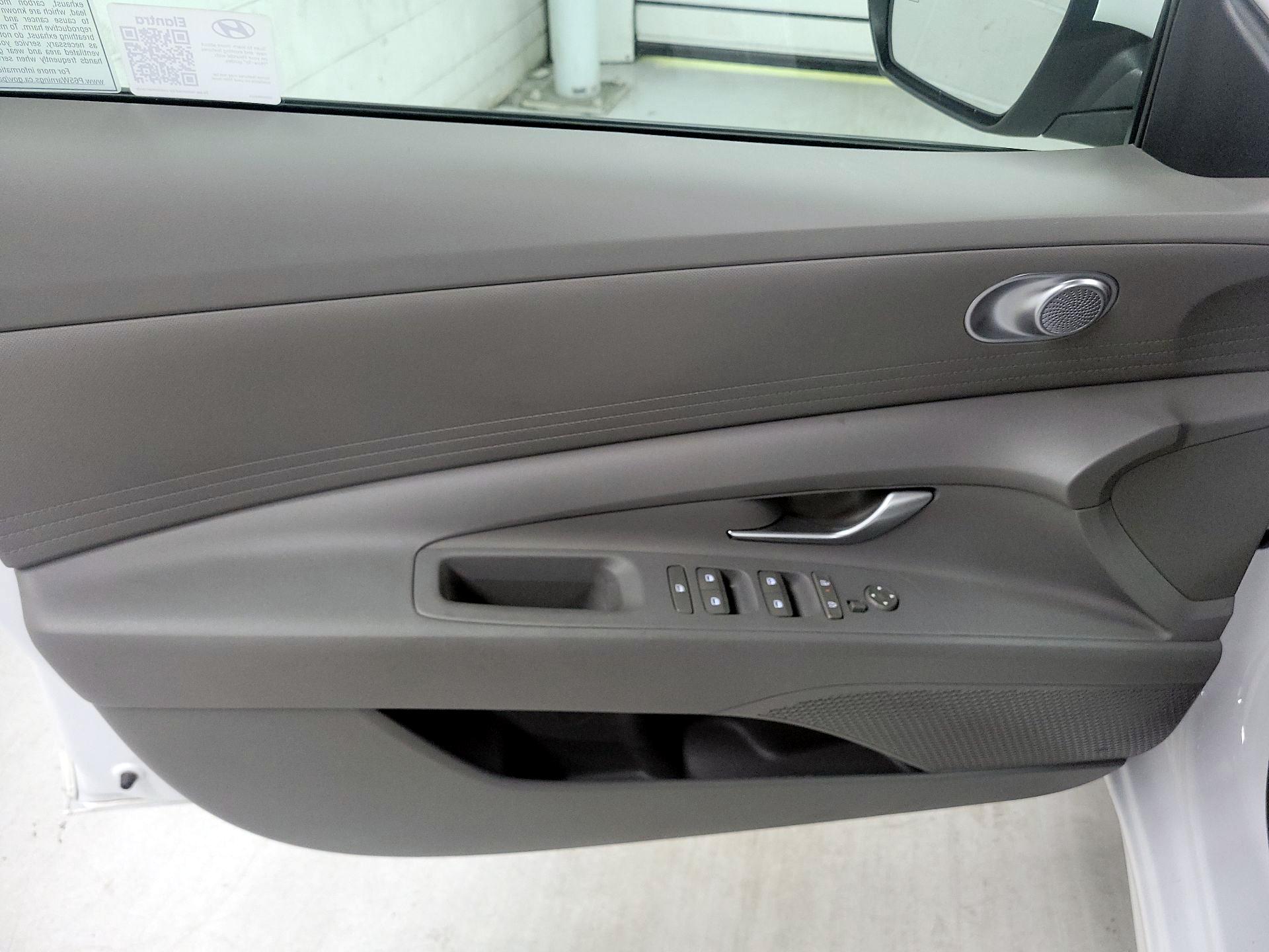 Thumbnail: 2024 Hyundai Elantra - 12