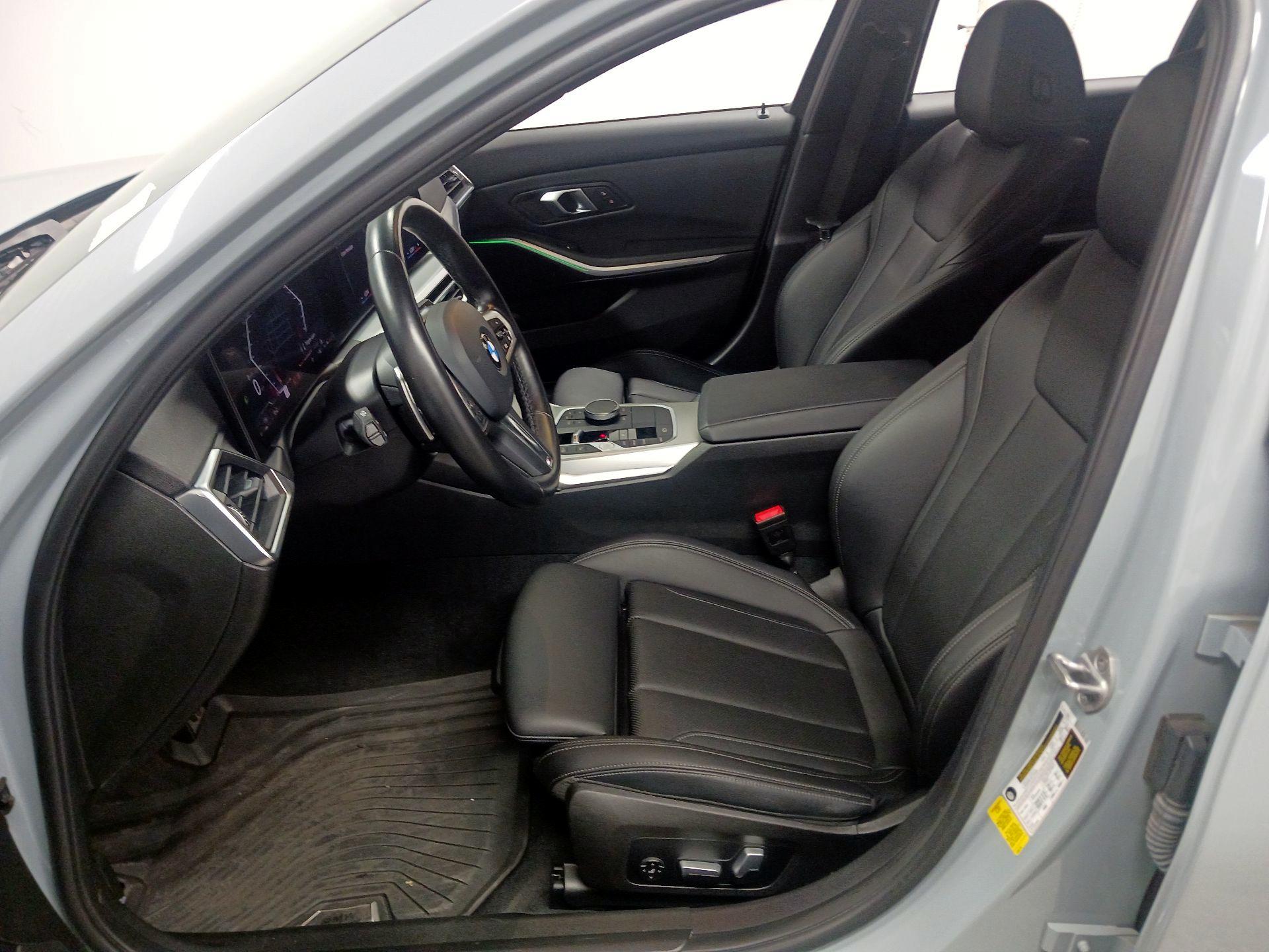 Thumbnail: 2024 BMW 3 Series - 11