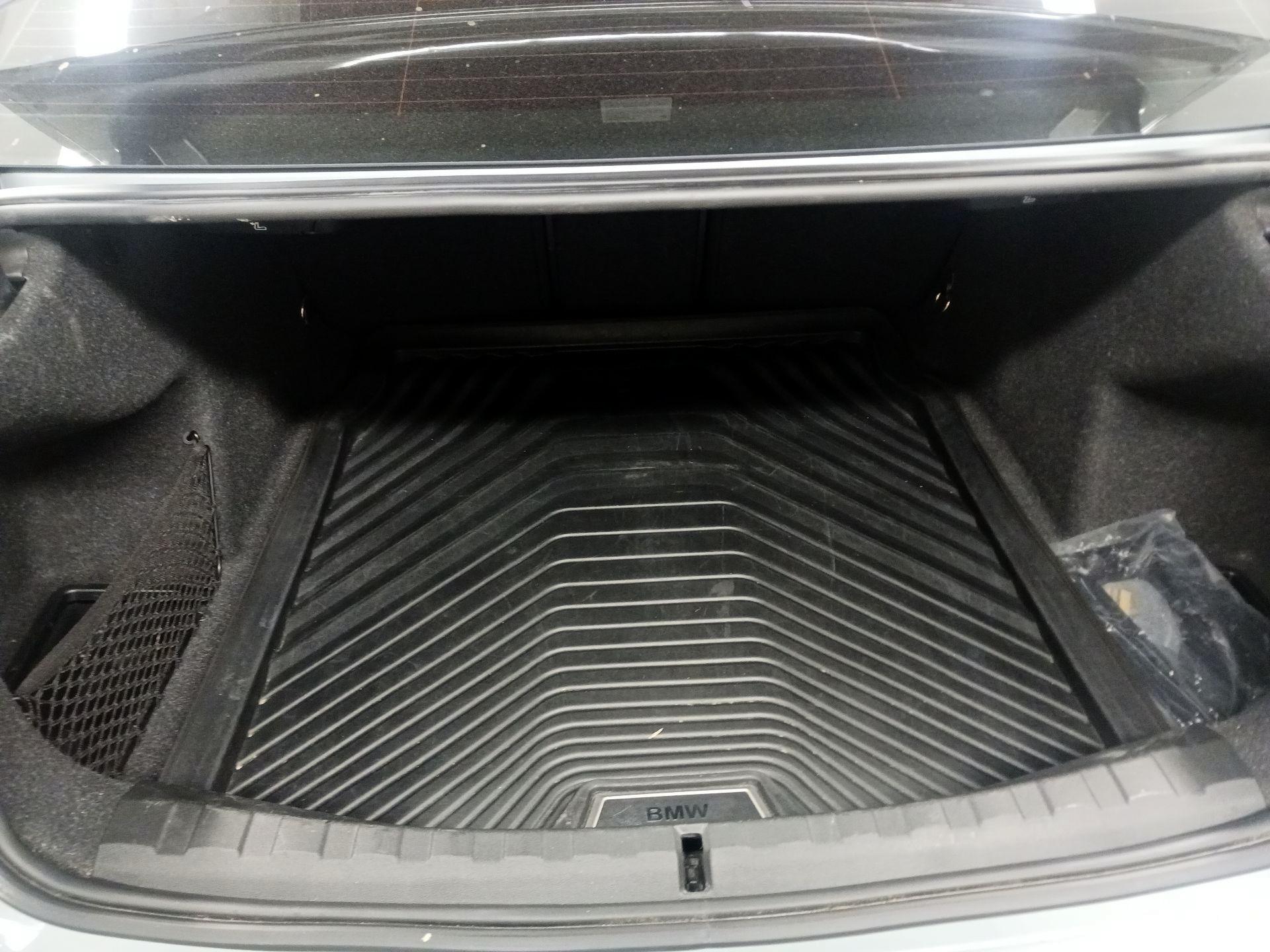 Thumbnail: 2024 BMW 3 Series - 16