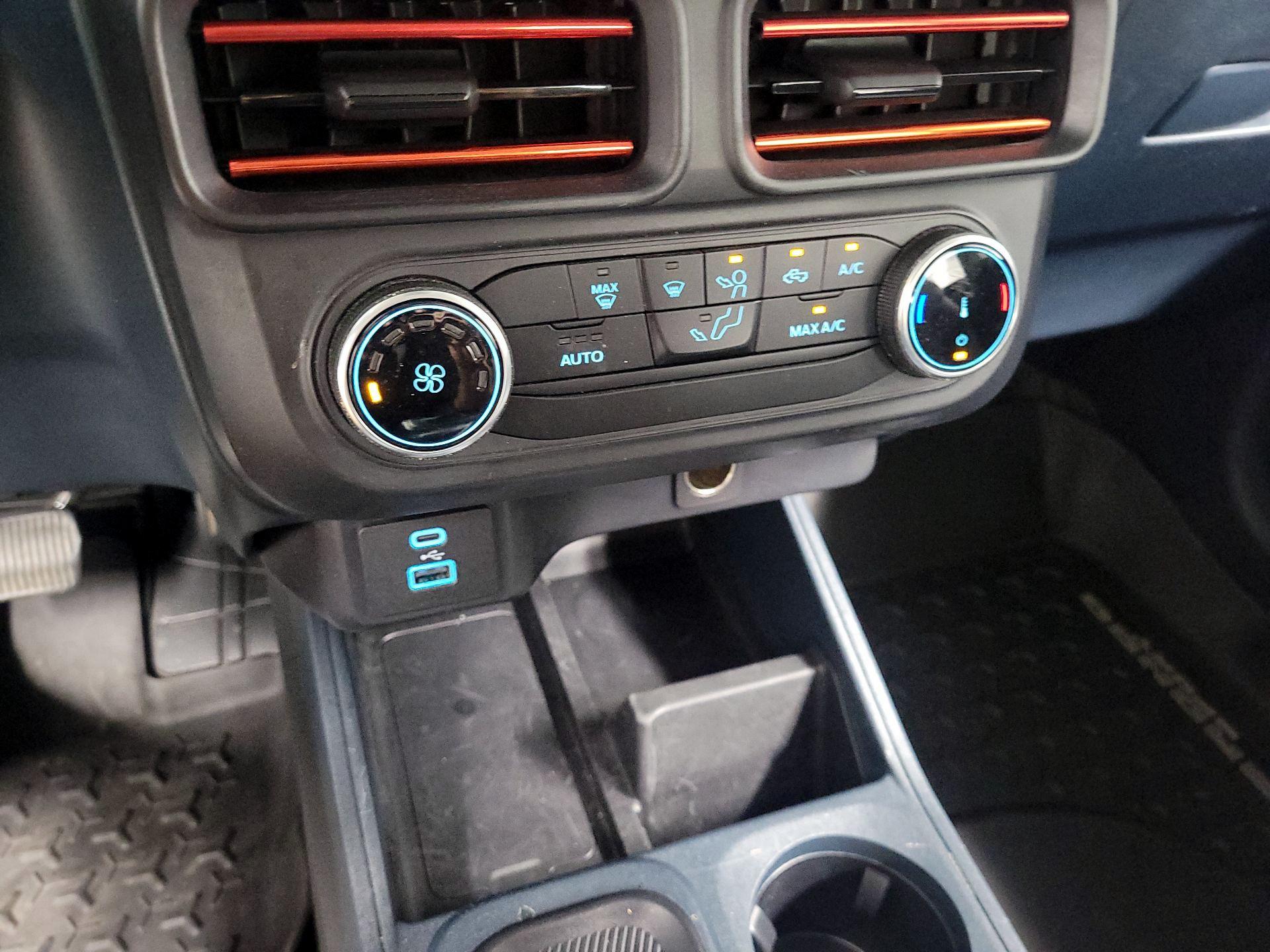 Thumbnail: 2022 Ford Maverick - 15