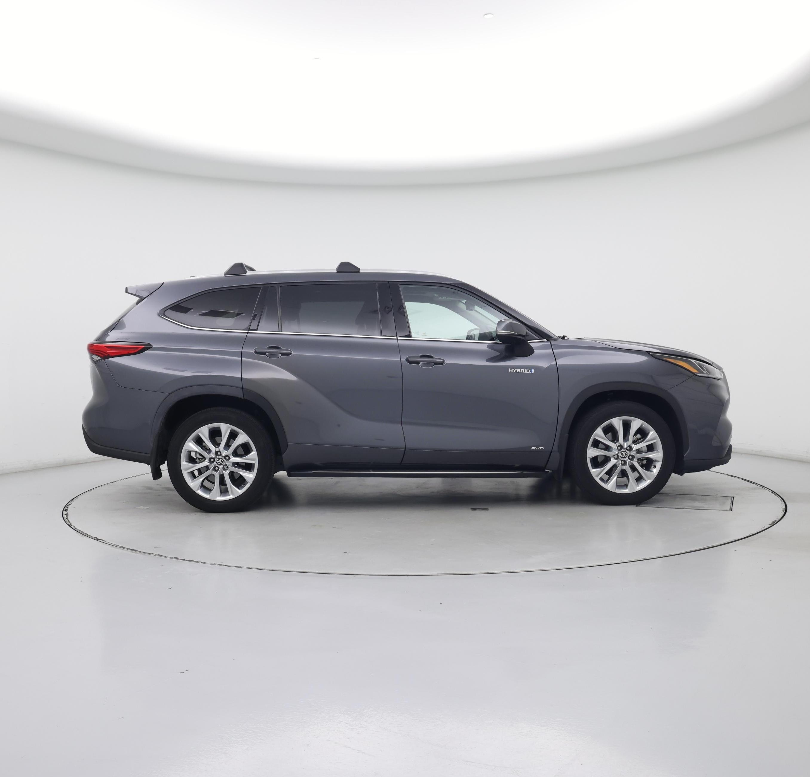 Thumbnail: 2020 Toyota Highlander - 7