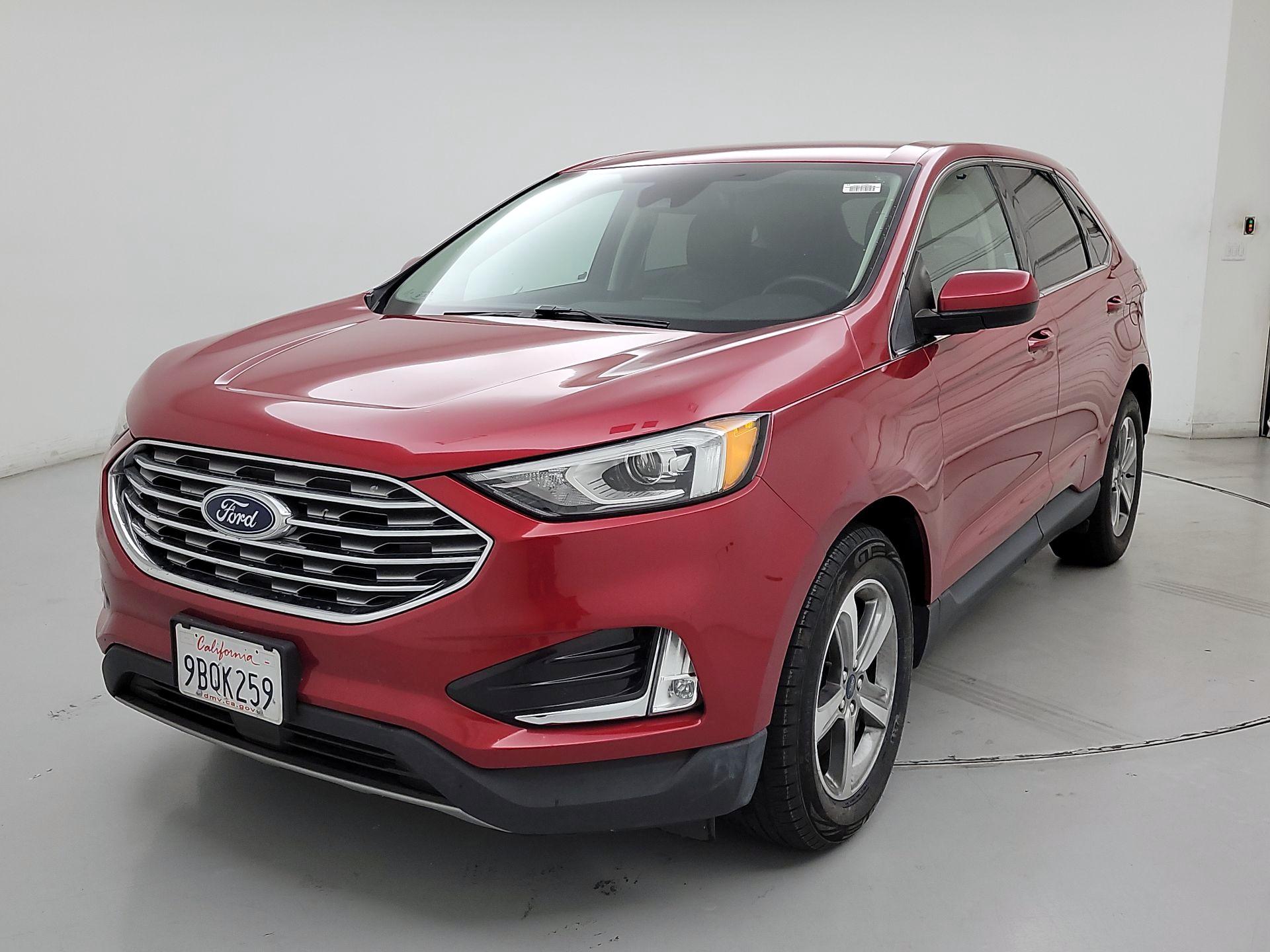 Thumbnail: 2021 Ford Edge - 3