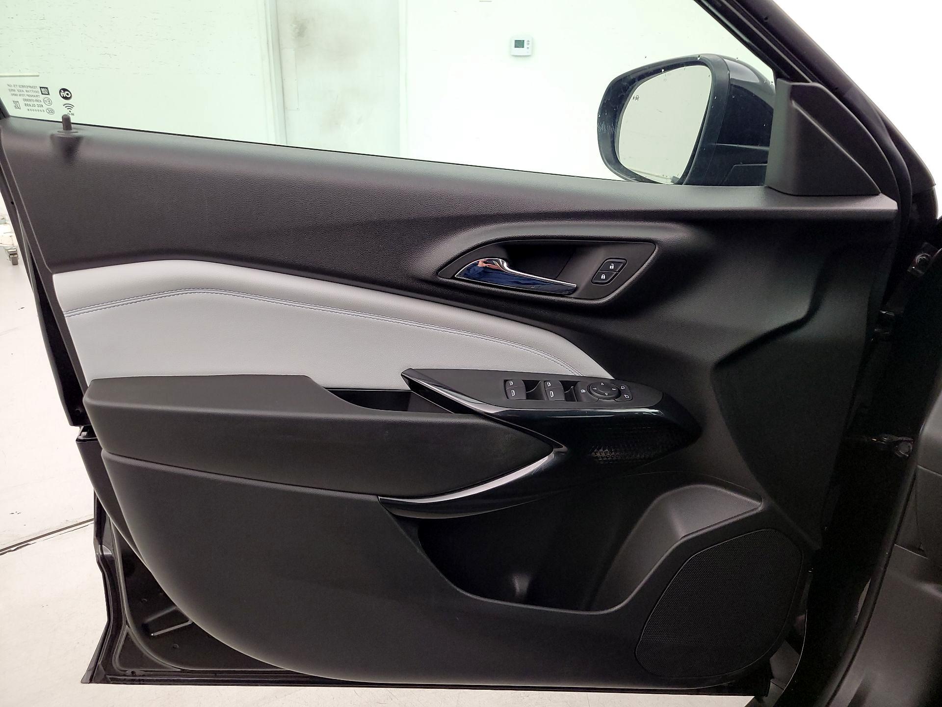 Thumbnail: 2024 Chevrolet Trax - 12