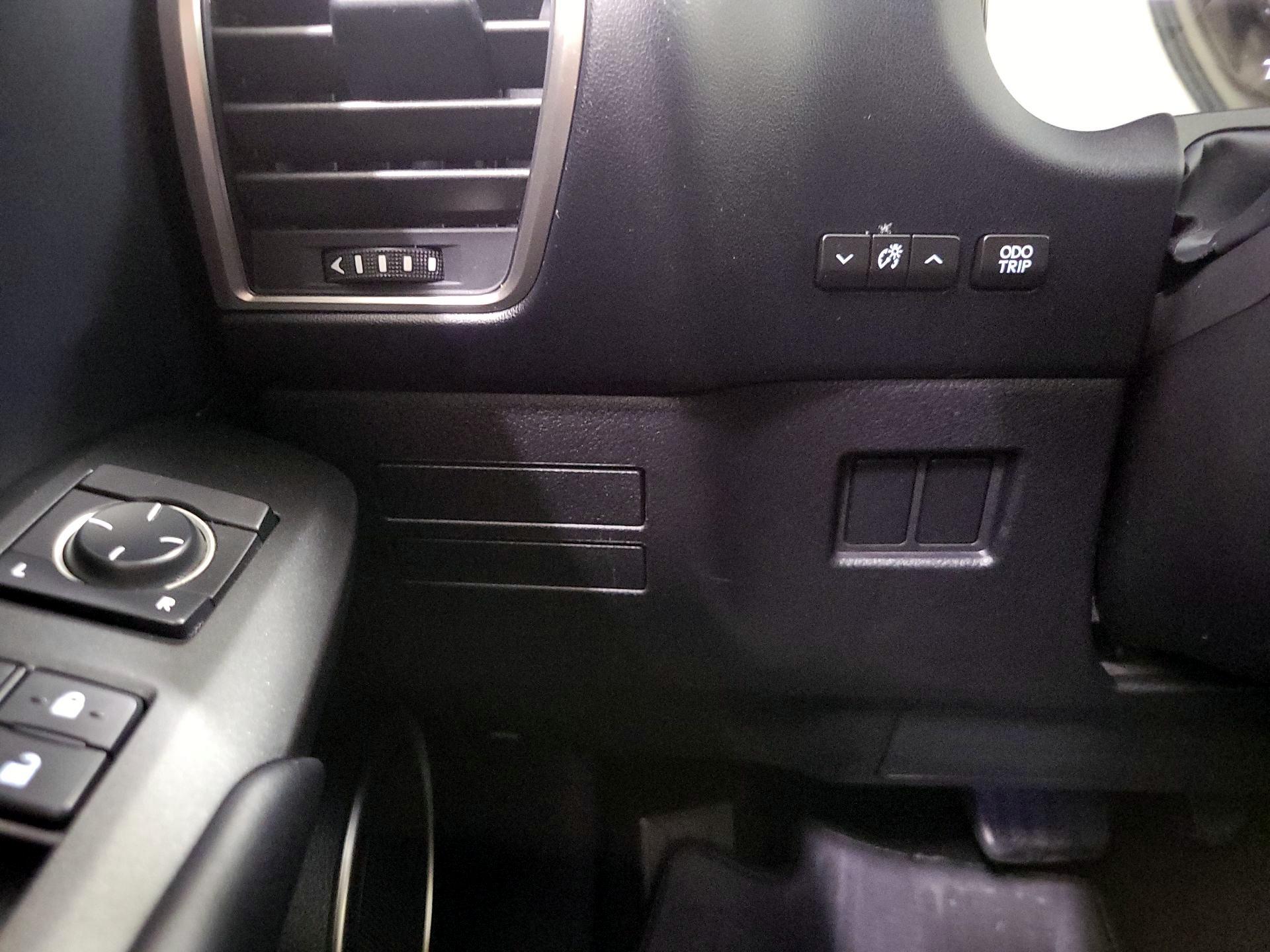 Thumbnail: 2016 Lexus NX - 13