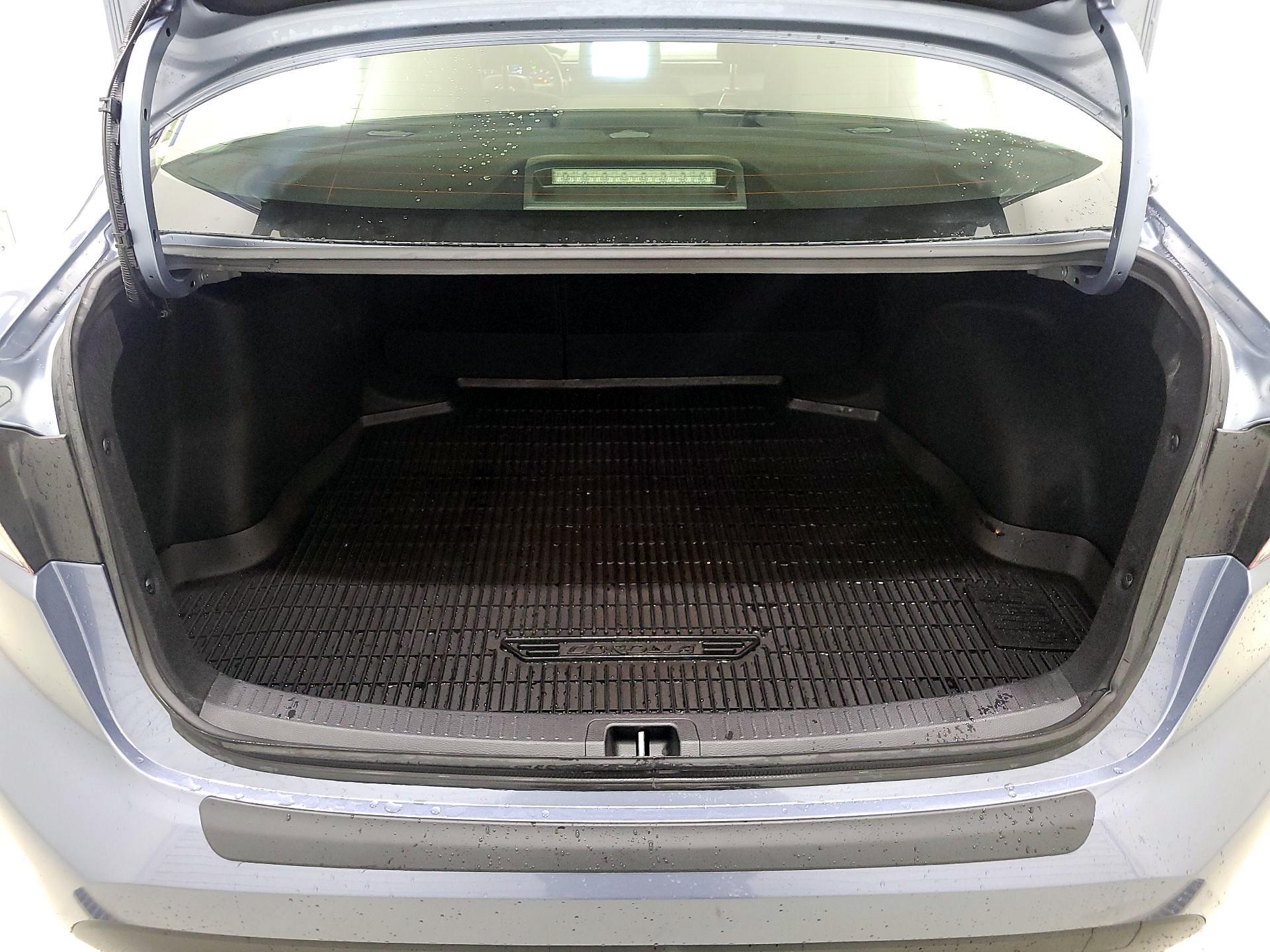 Thumbnail: 2025 Toyota Corolla - 20