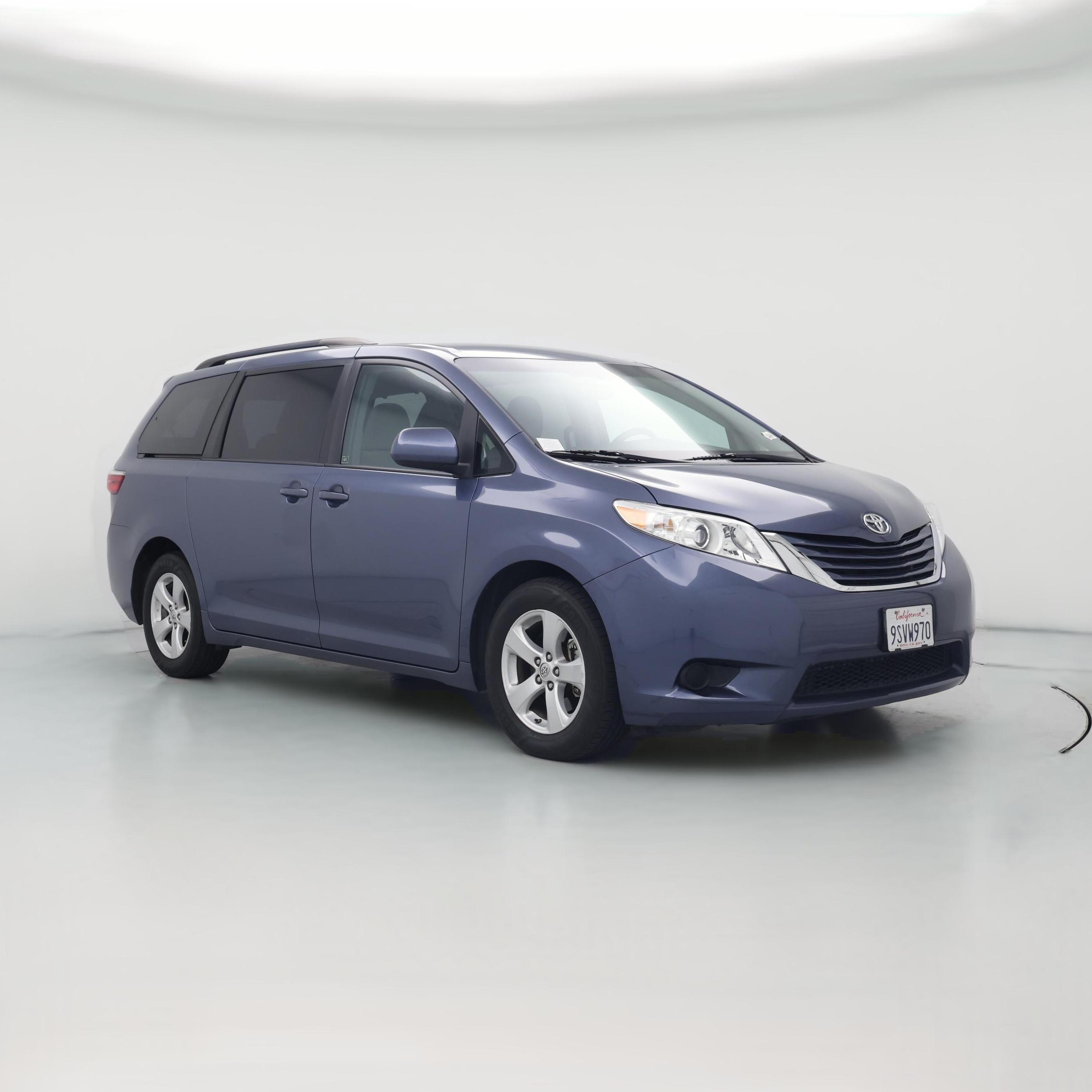 Thumbnail: 2015 Toyota Sienna - 1