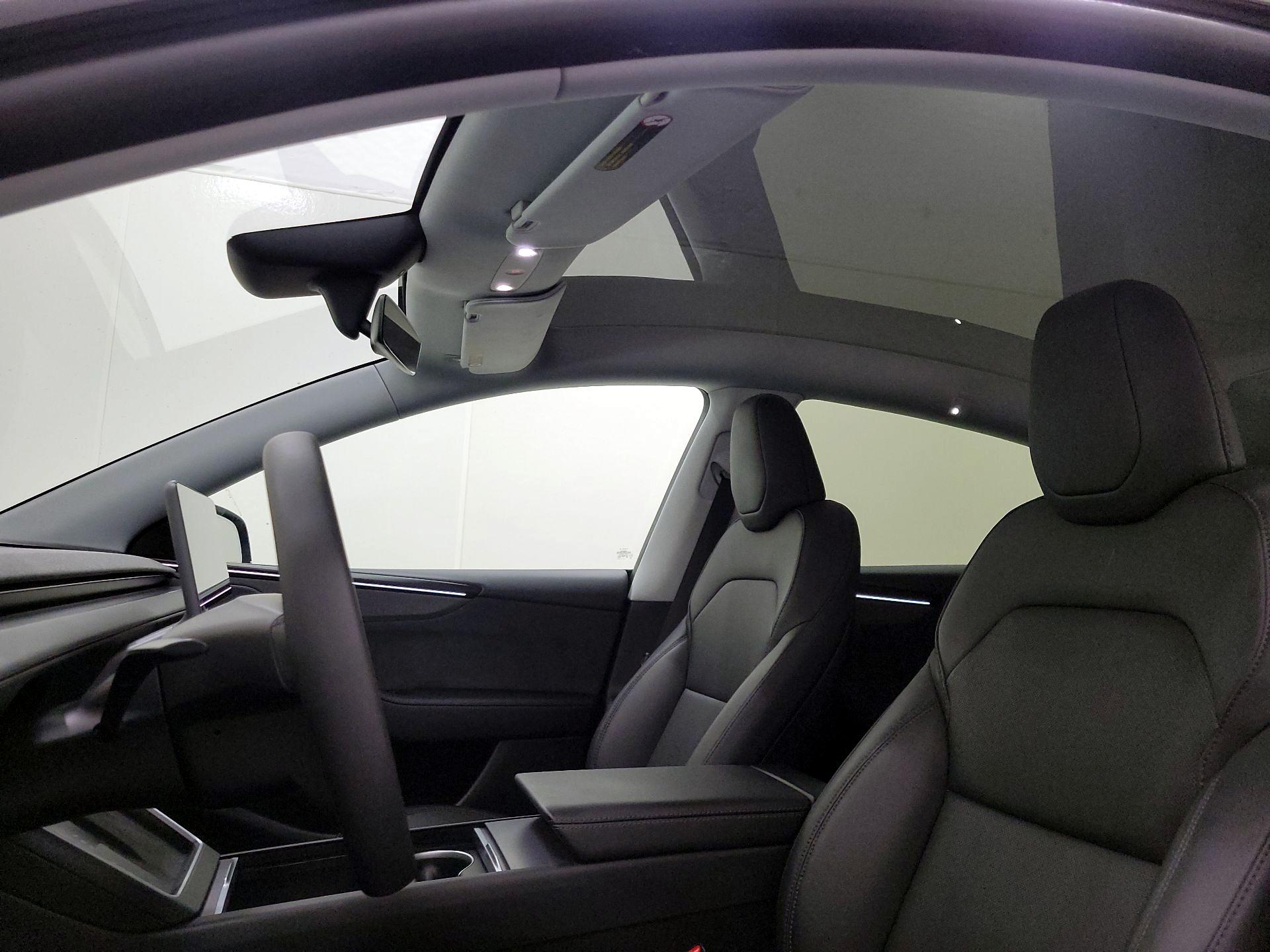 Thumbnail: 2026 Tesla Model Y - 19
