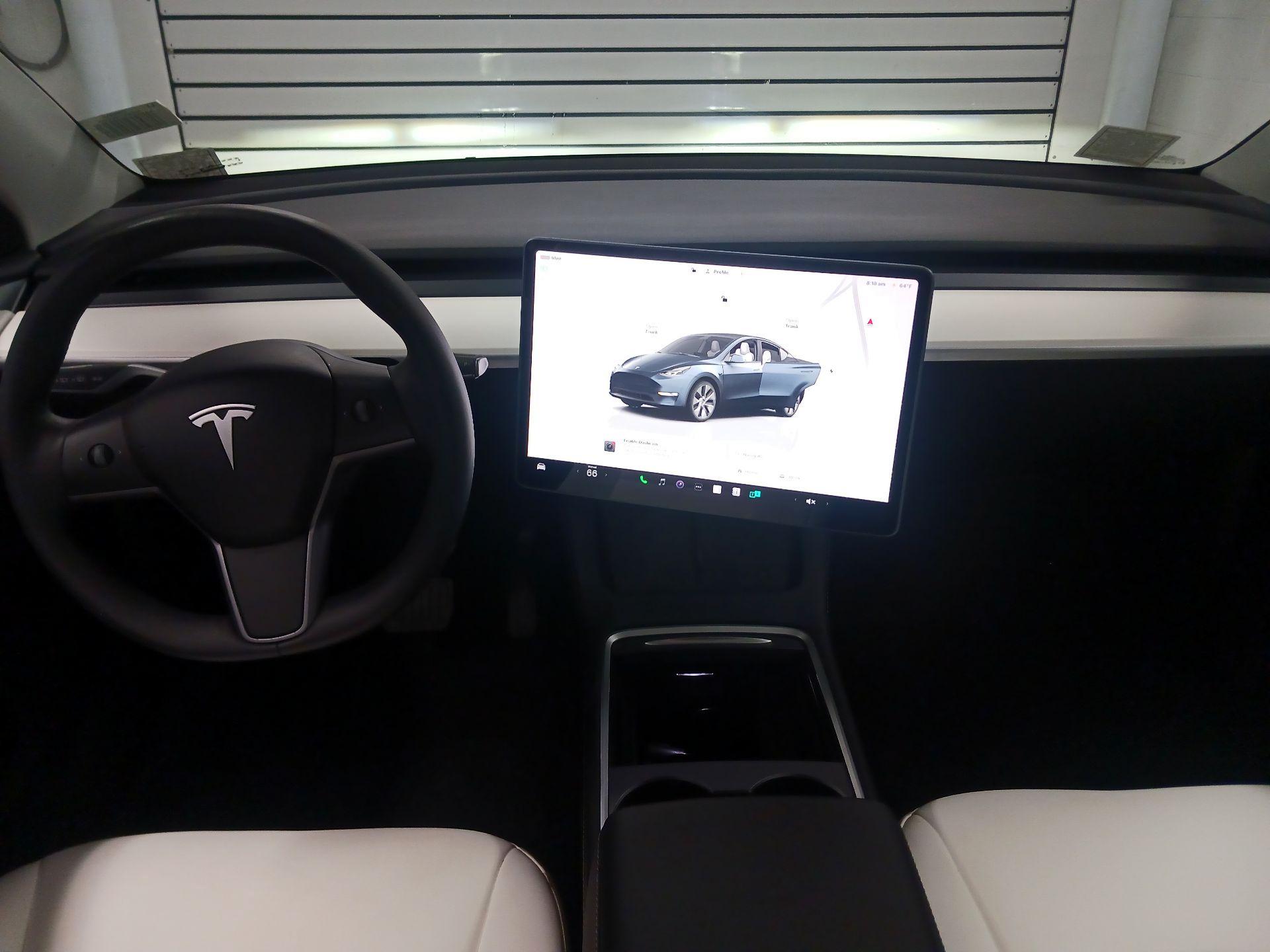Thumbnail: 2024 Tesla Model Y - 9