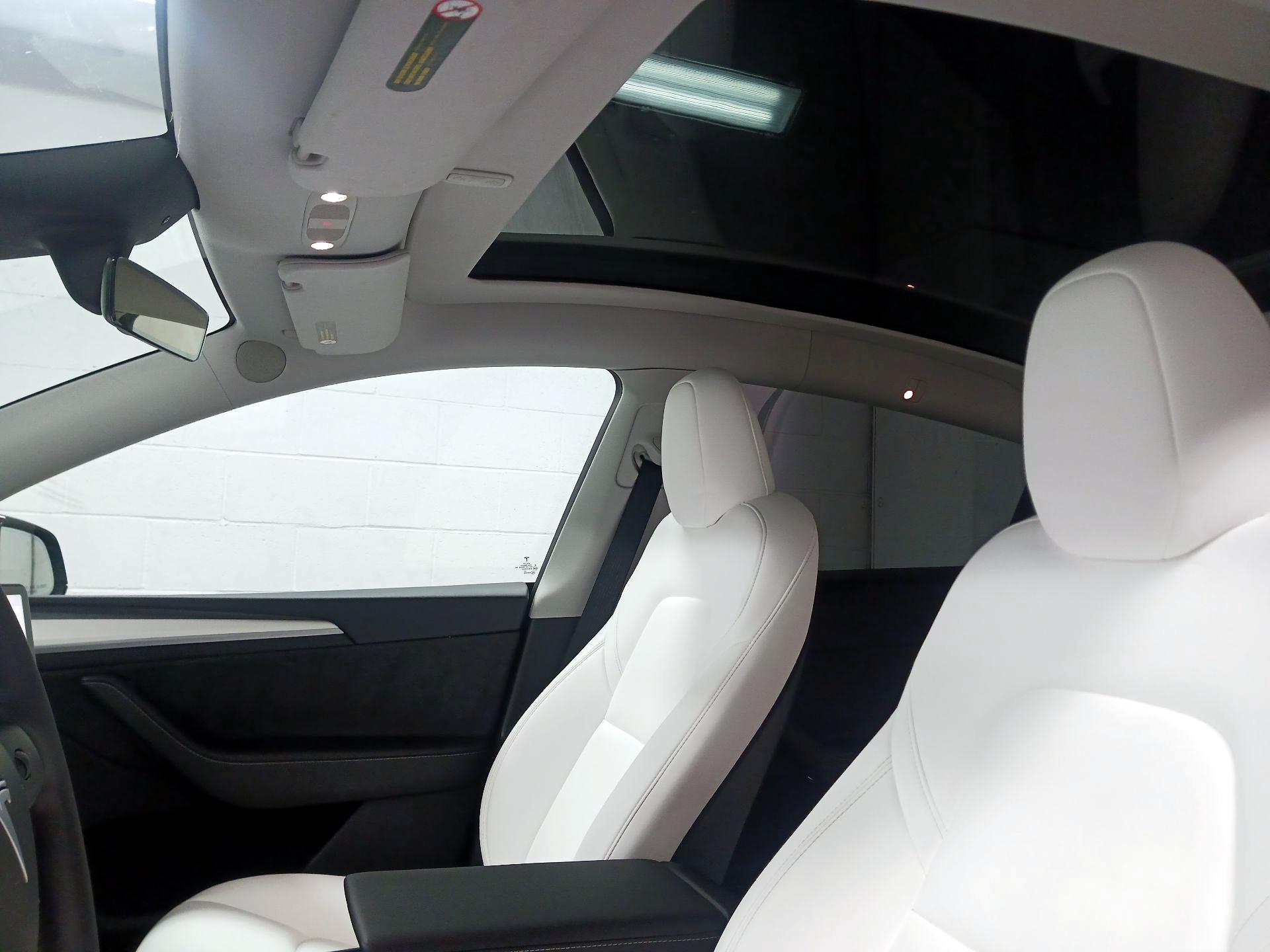 Thumbnail: 2024 Tesla Model Y - 18