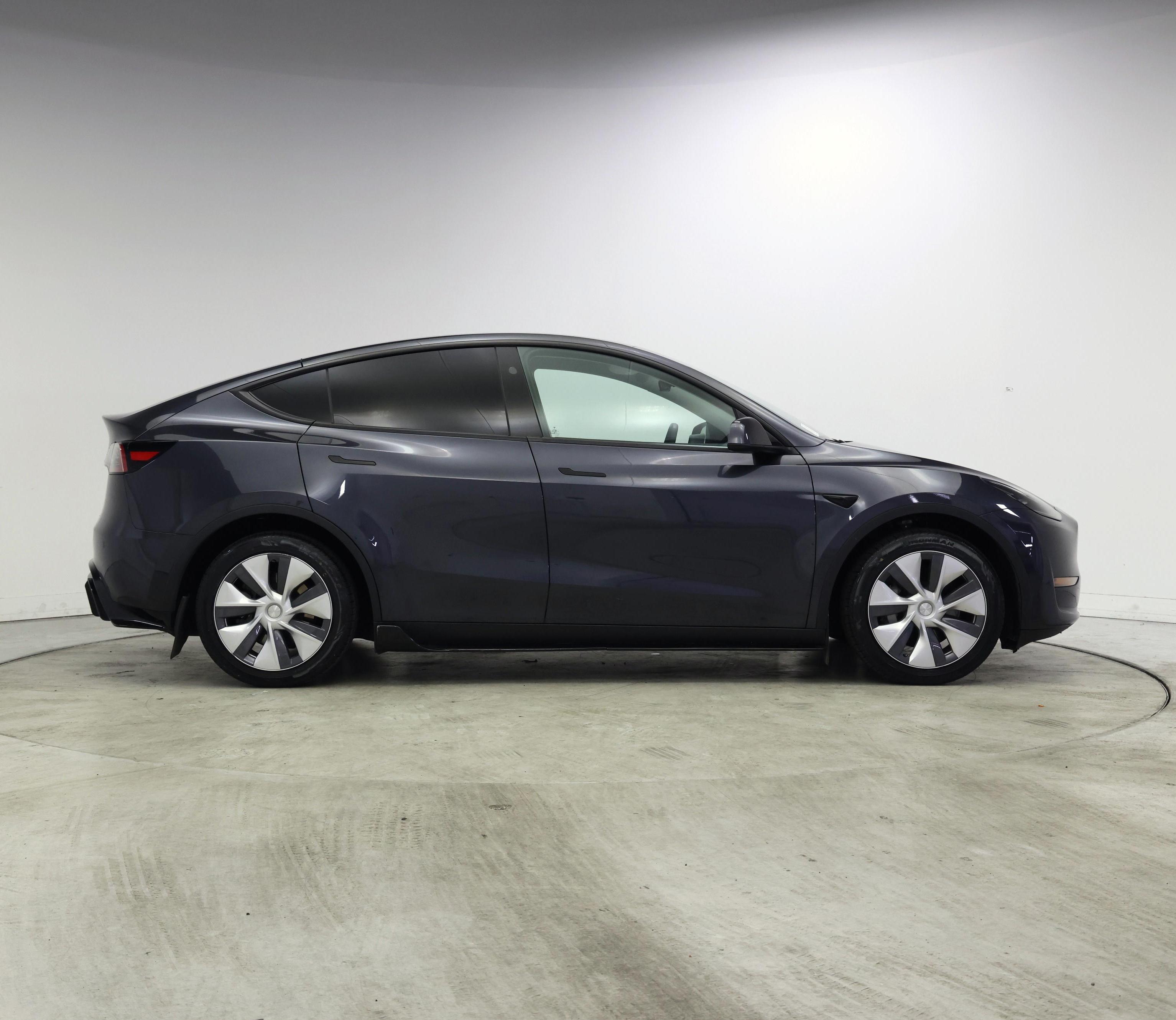 Thumbnail: 2024 Tesla Model Y - 7