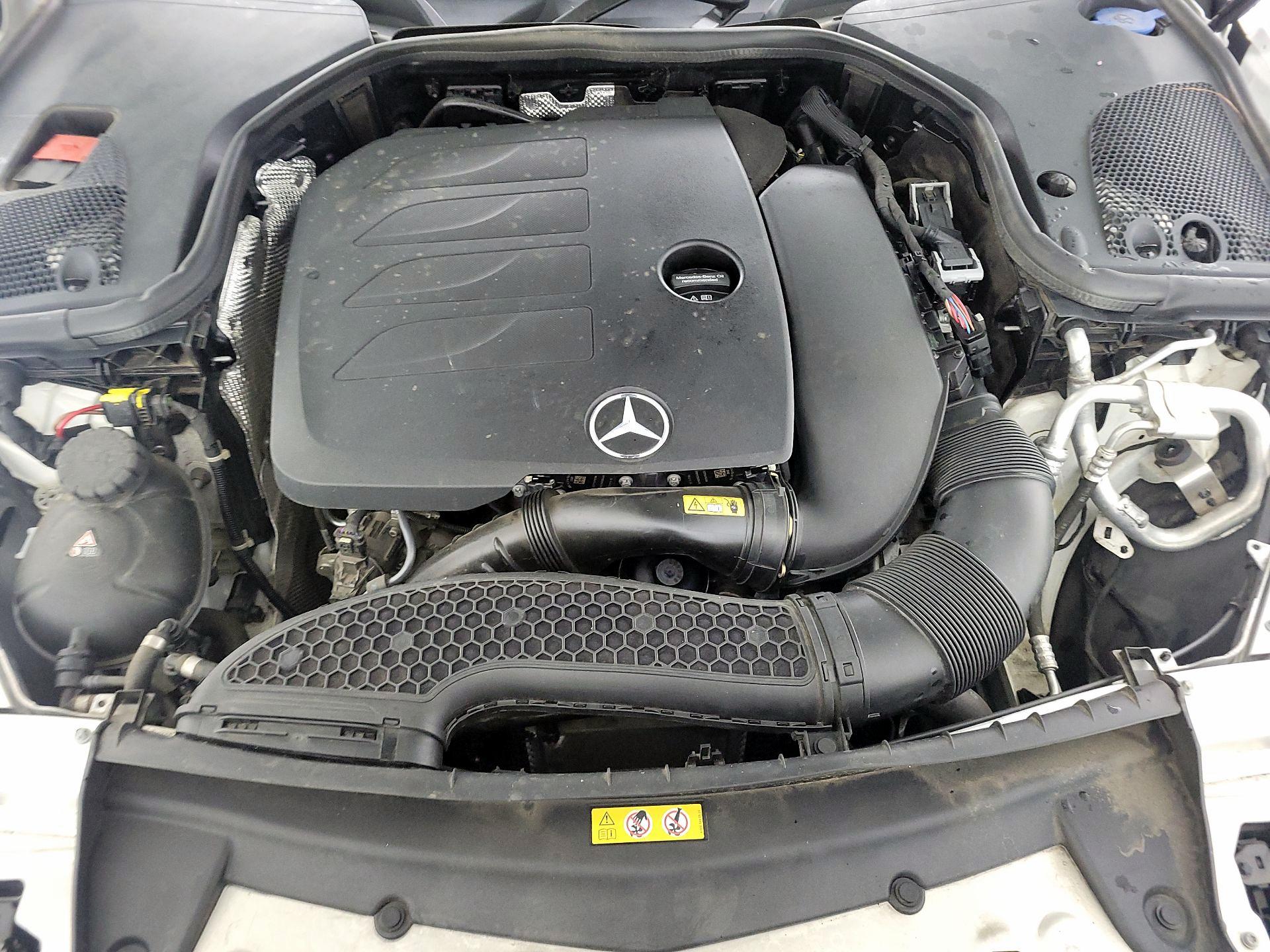 Thumbnail: 2020 Mercedes-Benz E-Class - 18