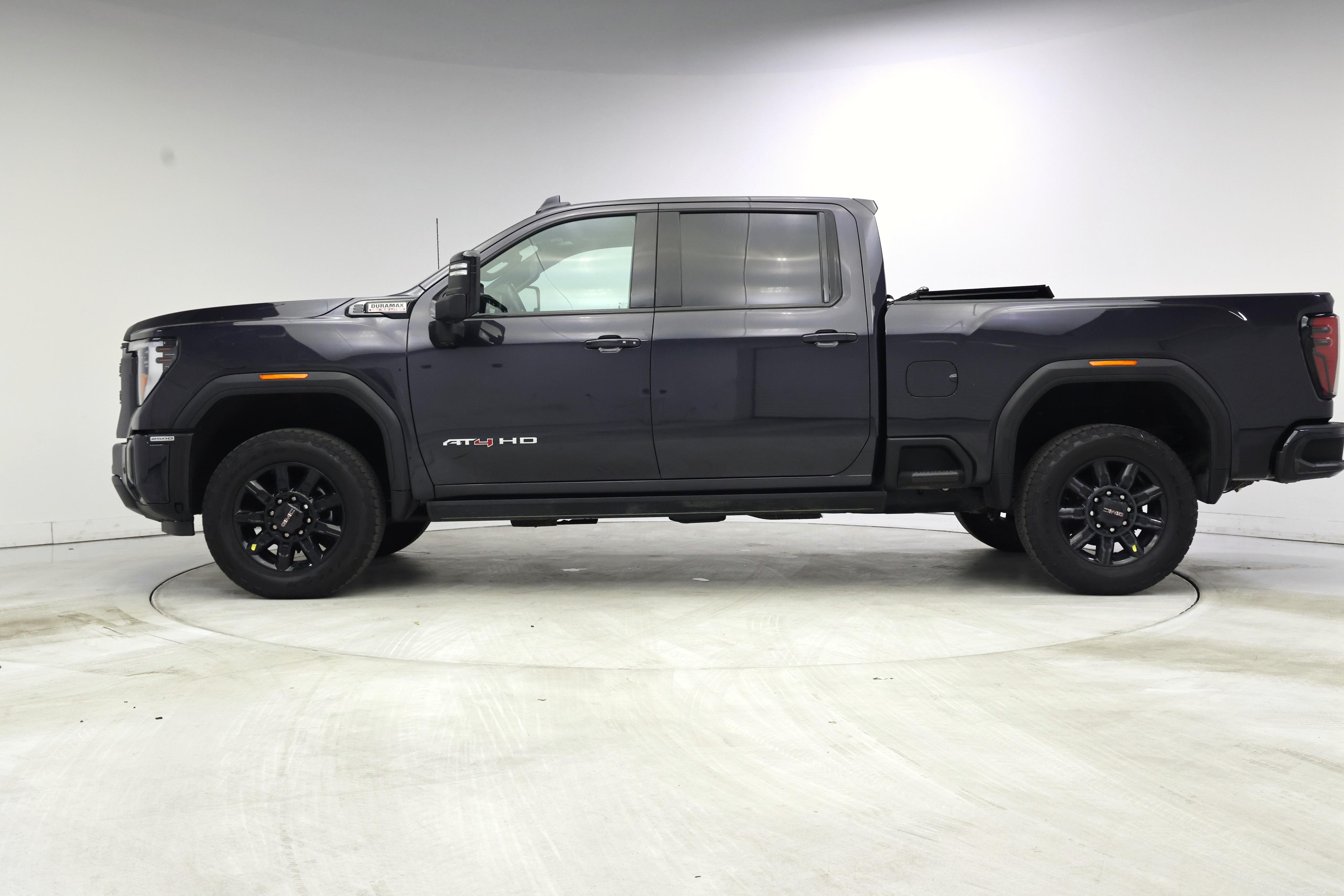Thumbnail: 2024 GMC Sierra 2500 - 3