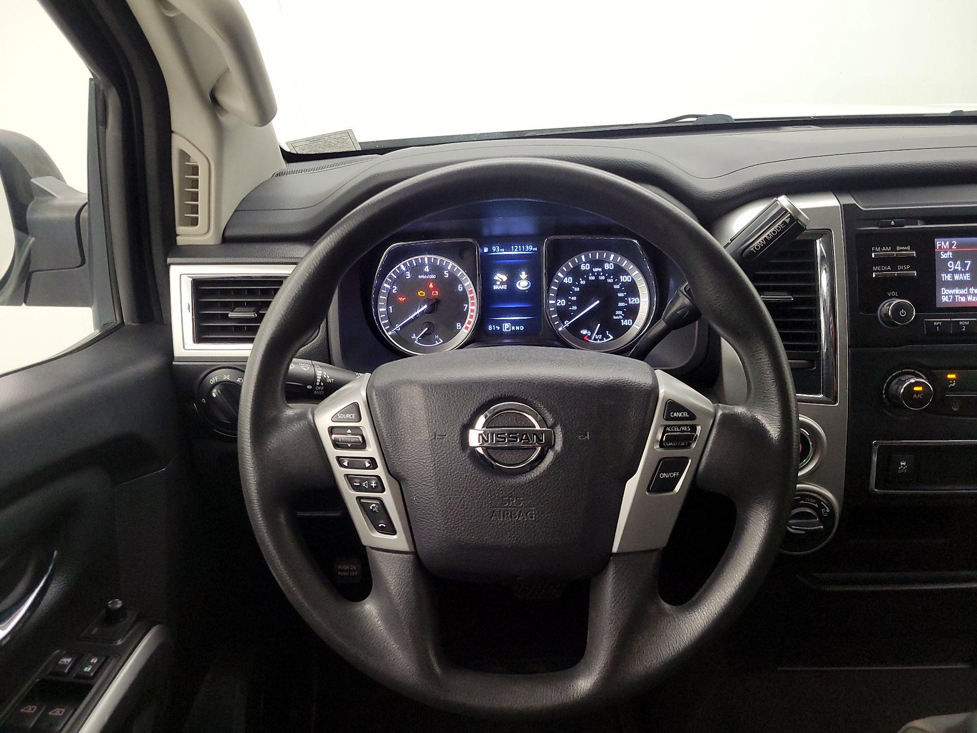 Thumbnail: 2017 Nissan Titan - 10