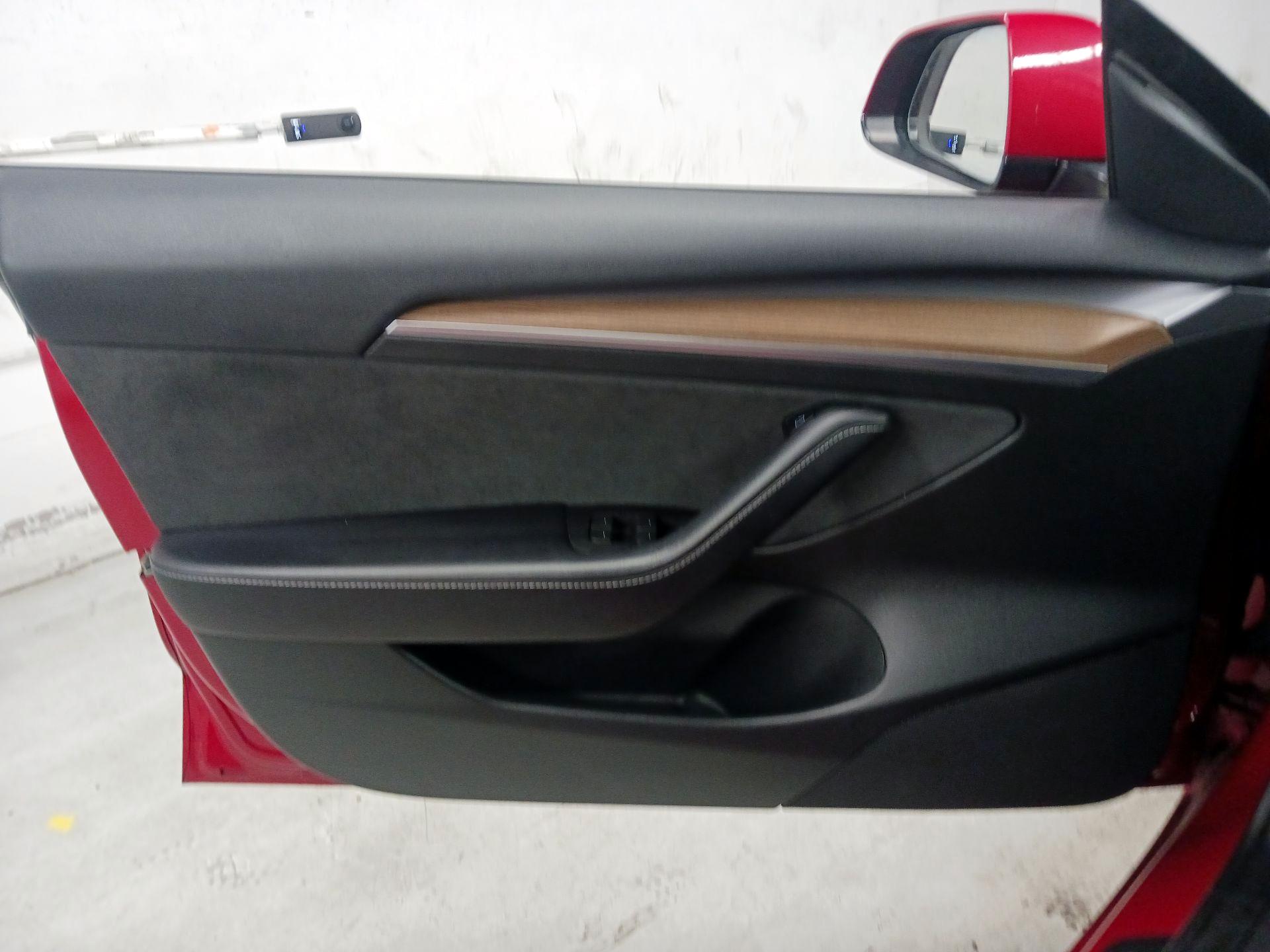 Thumbnail: 2023 Tesla Model 3 - 12