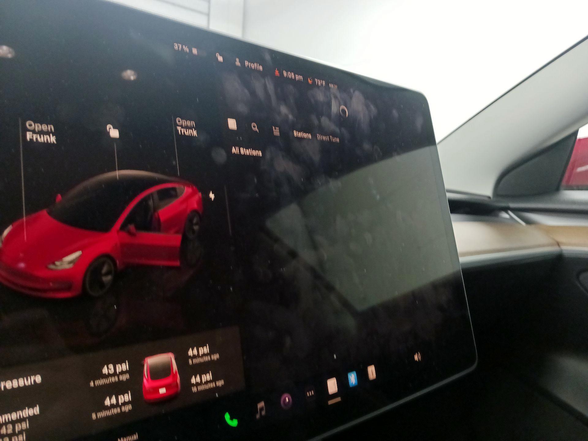 Thumbnail: 2023 Tesla Model 3 - 13