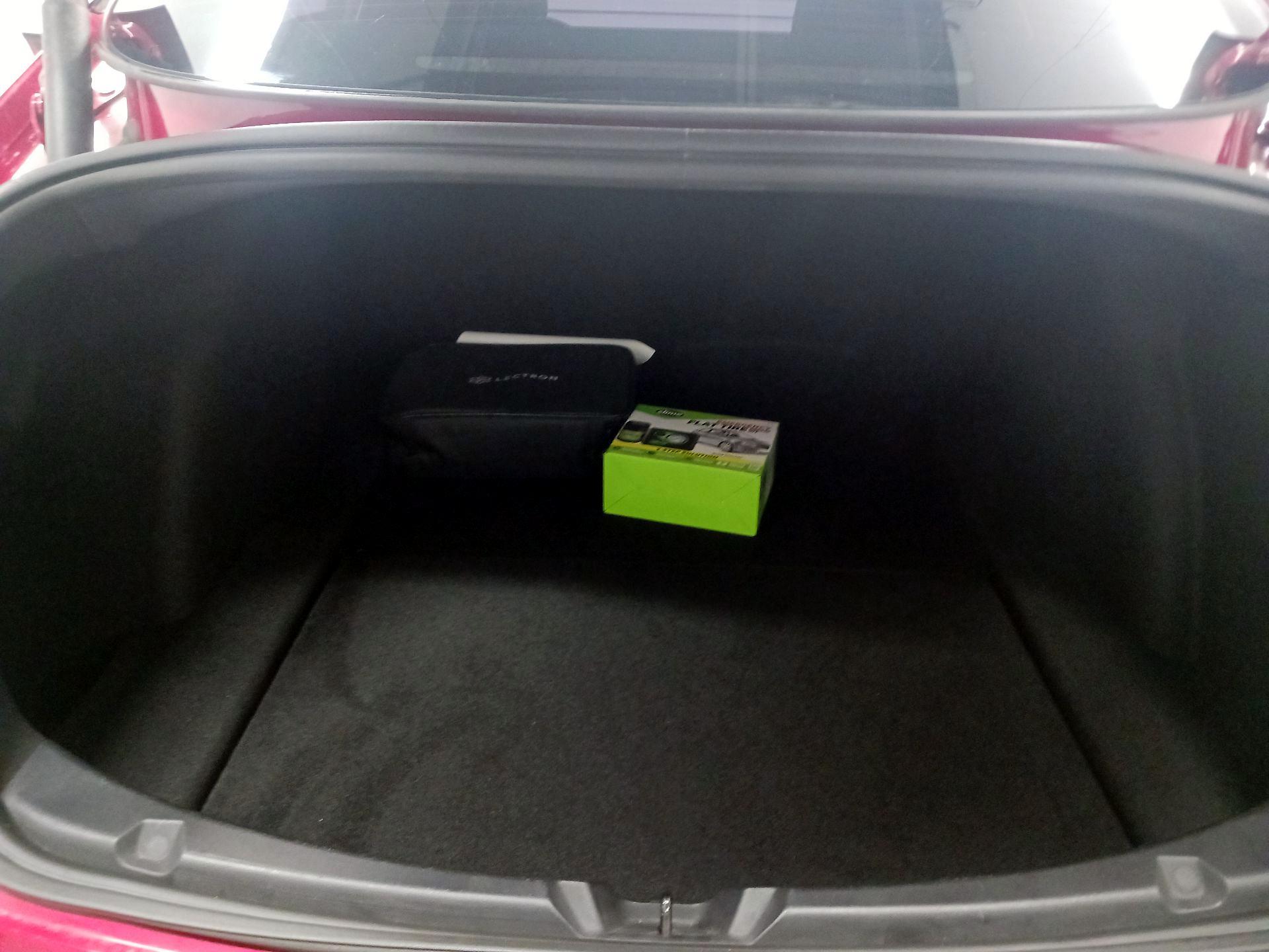 Thumbnail: 2023 Tesla Model 3 - 16