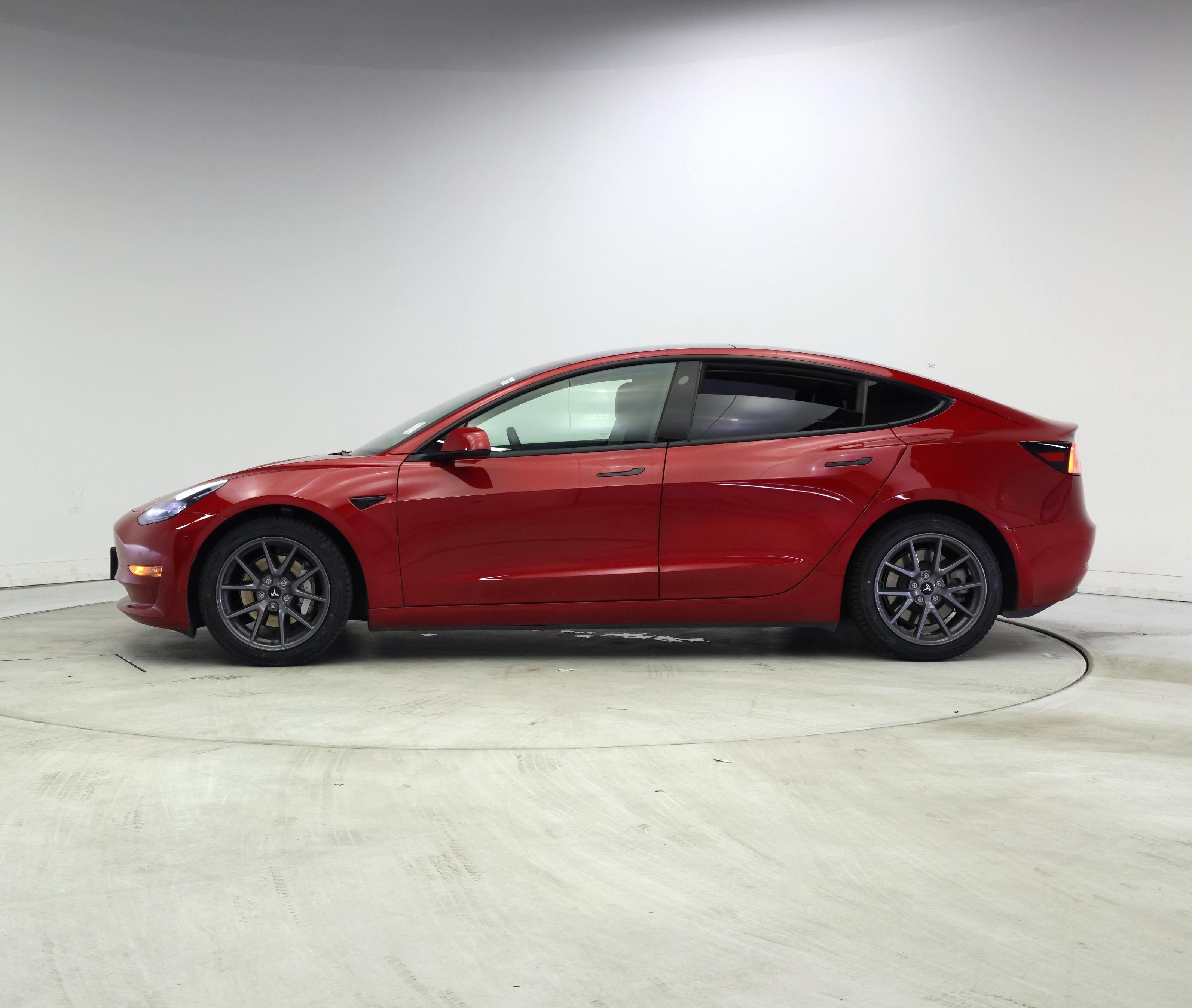 Thumbnail: 2023 Tesla Model 3 - 3