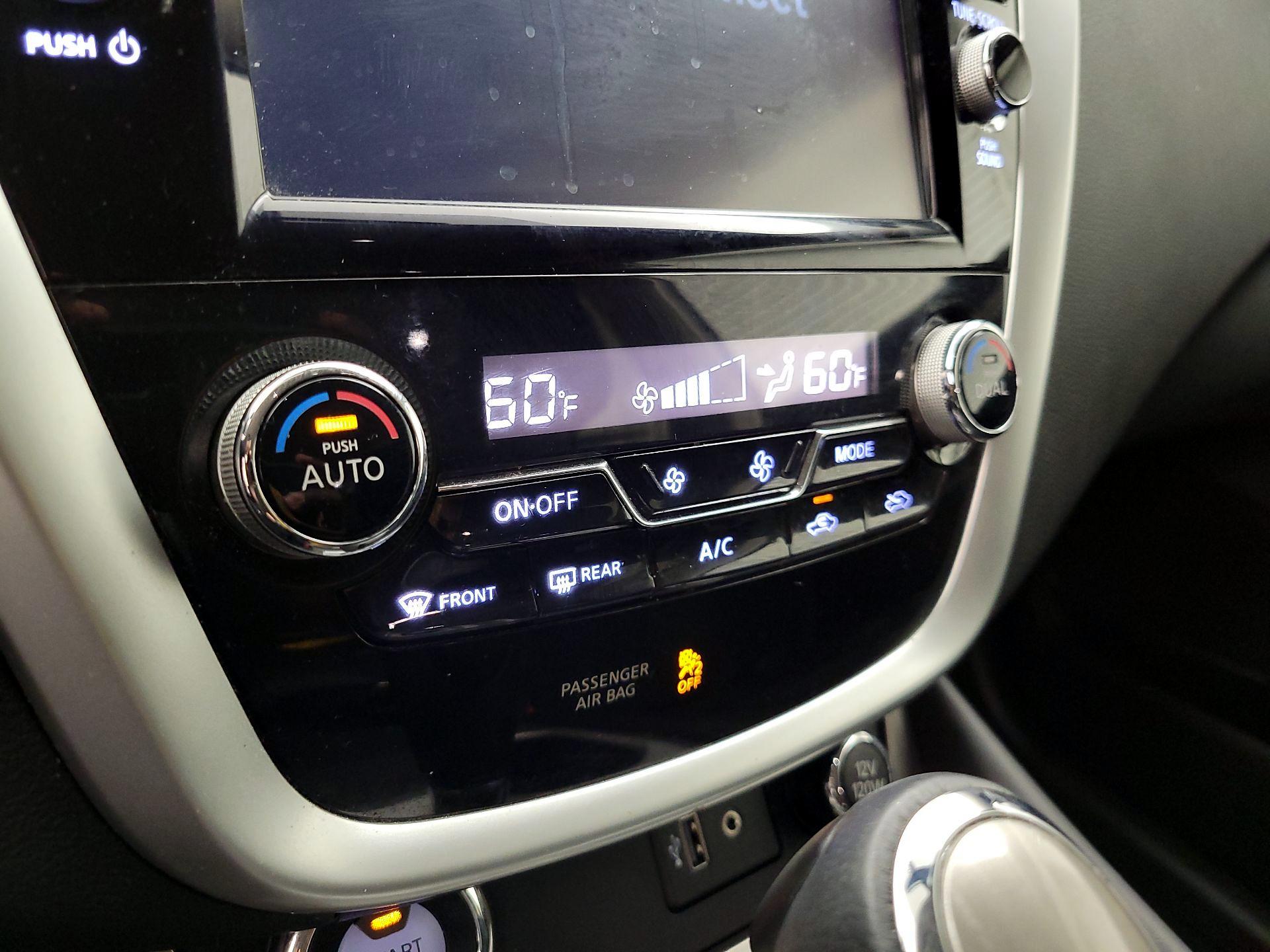 Thumbnail: 2018 Nissan Murano - 17