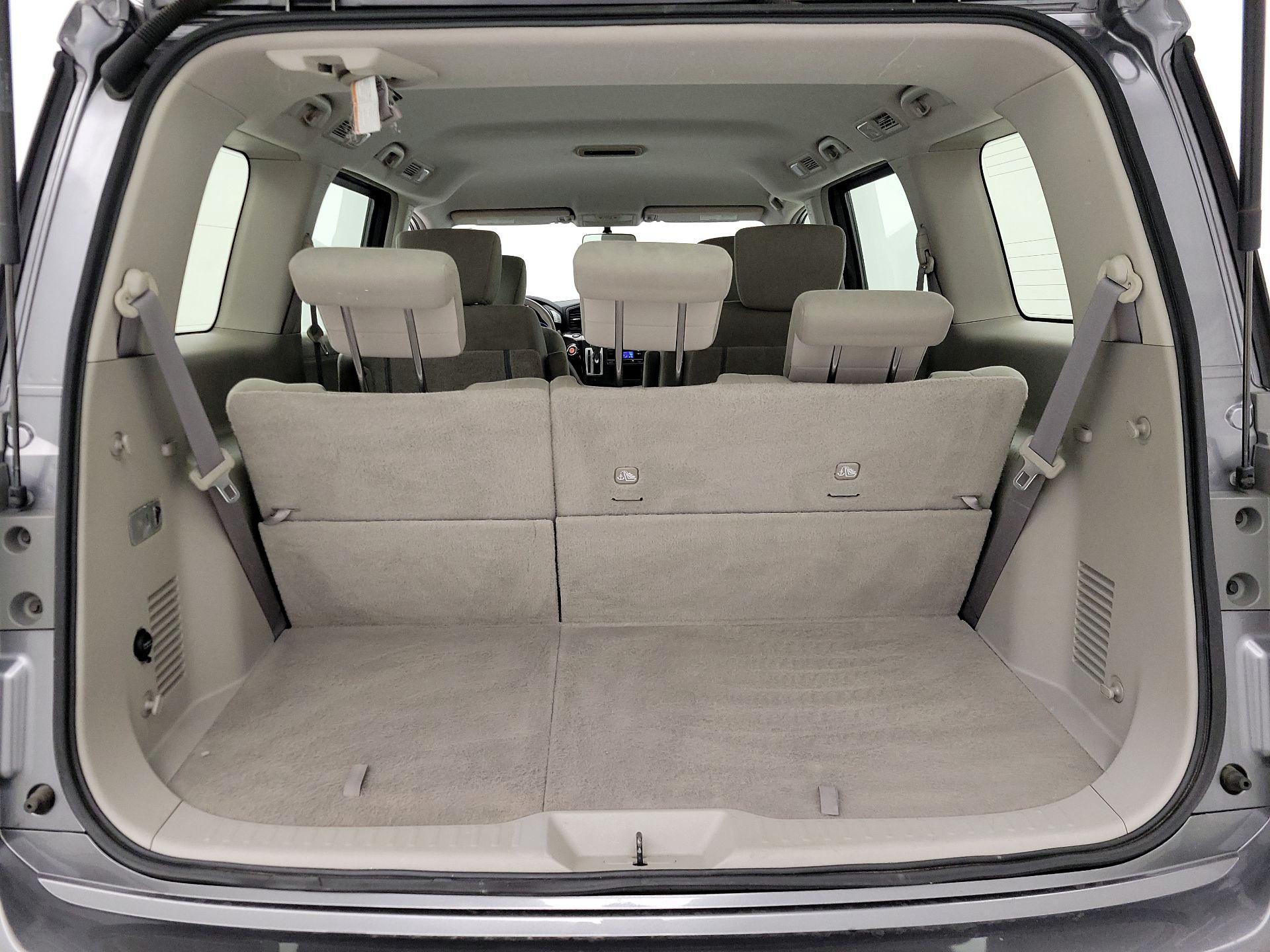 Thumbnail: 2015 Nissan Quest - 18