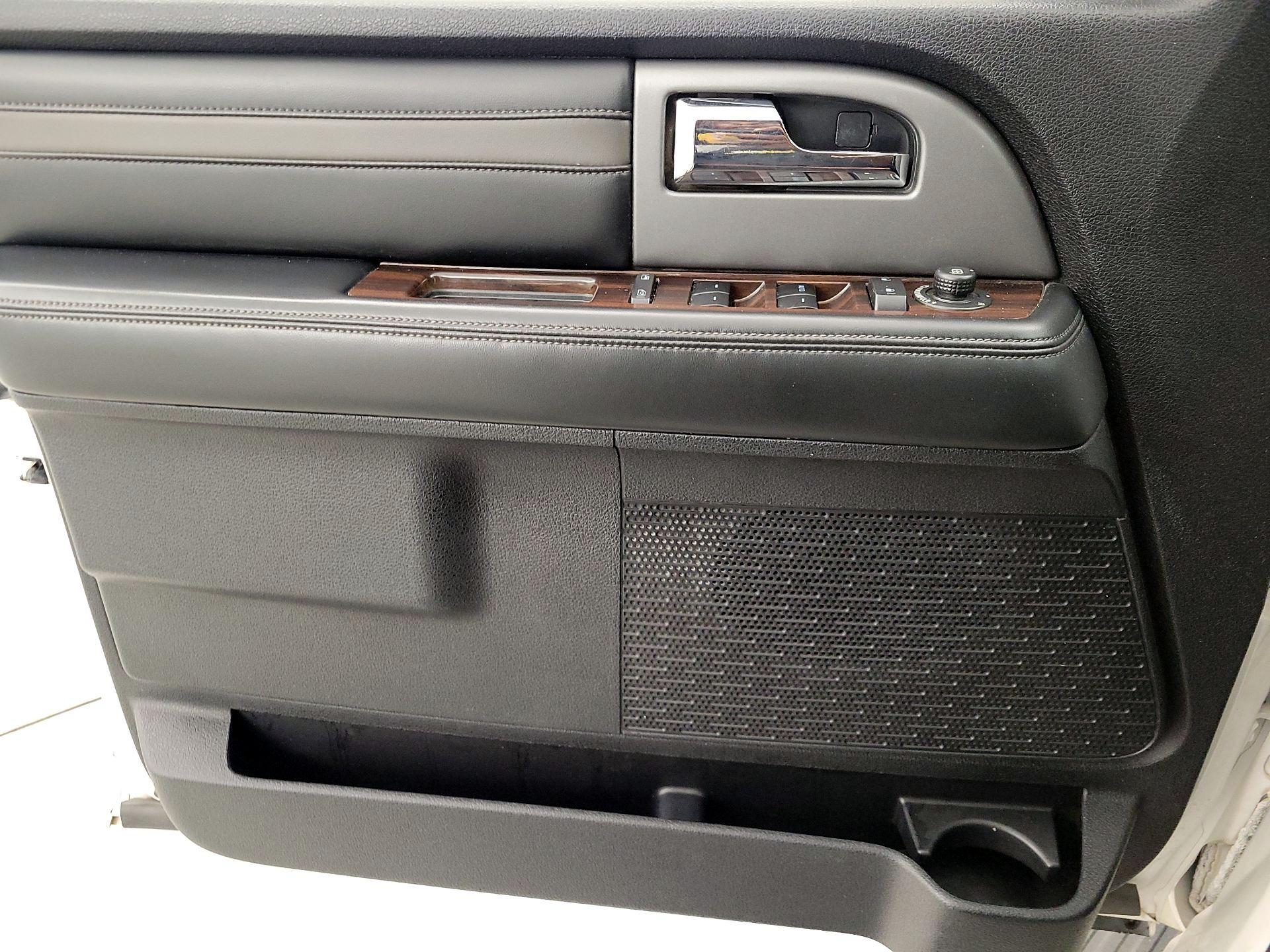 Thumbnail: 2015 Ford Expedition EL - 12
